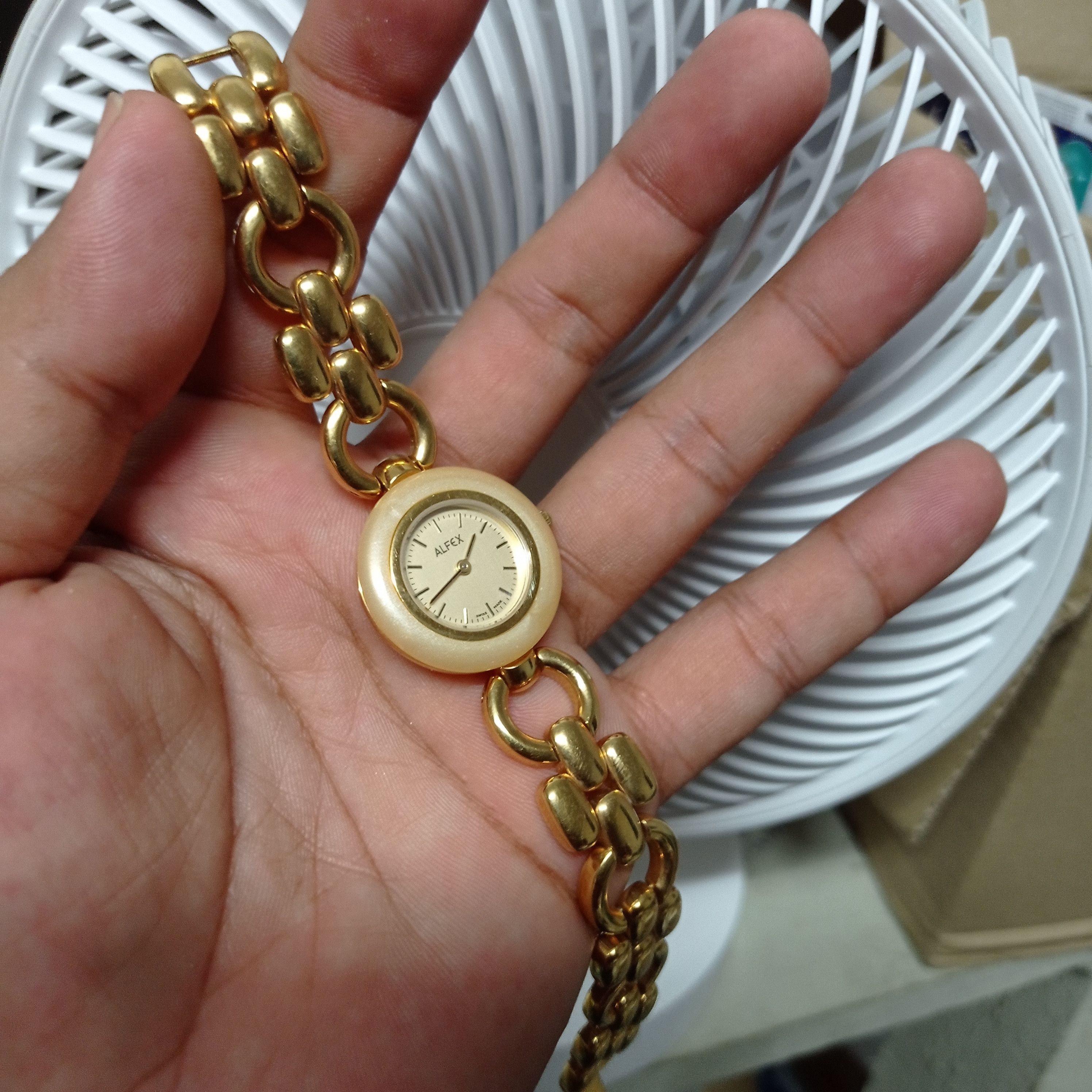Vintage LUXURY VINTAGE BY "ALFEX" 4968 SWISS WATCH (LADIES SIZE) Size ONE SIZE - 4 Thumbnail