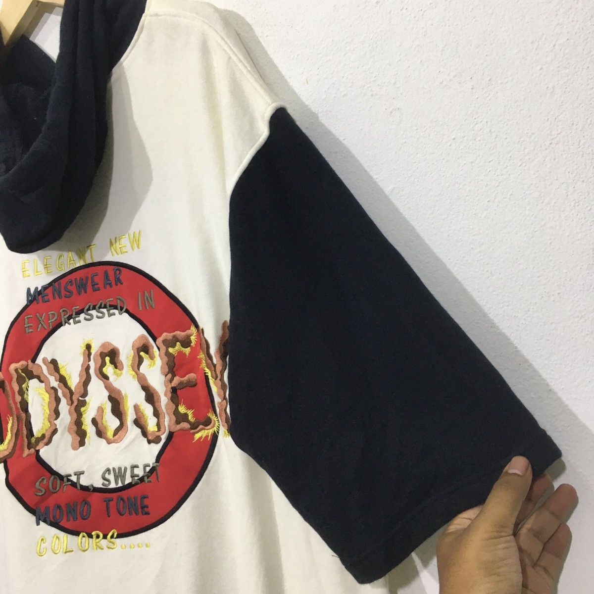 Vintage Vintage Odssey Activewear Menswear Jumper Hoodie Sweater Size US L / EU 52-54 / 3 - 7 Thumbnail