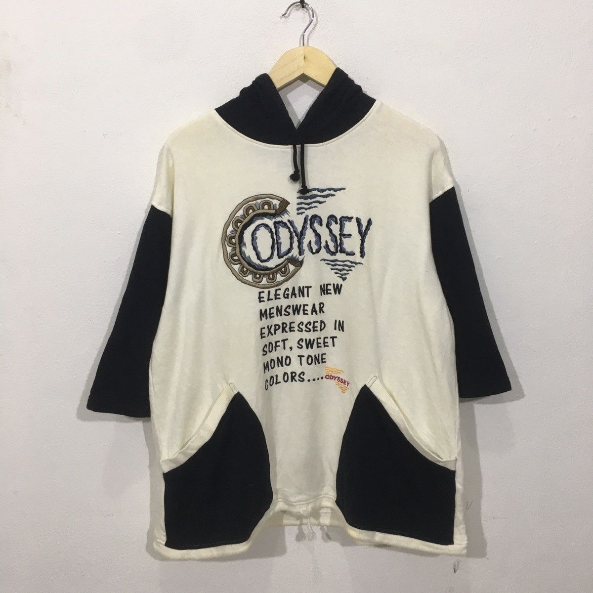 Vintage Vintage Odssey Activewear Menswear Jumper Hoodie Sweater Size US L / EU 52-54 / 3 - 1 Thumbnail