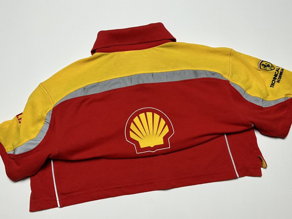 Ferrari Vintage Shell Ferrari Racing Polo F1 V-Power Size US L / EU 52-54 / 3 - 10 Thumbnail
