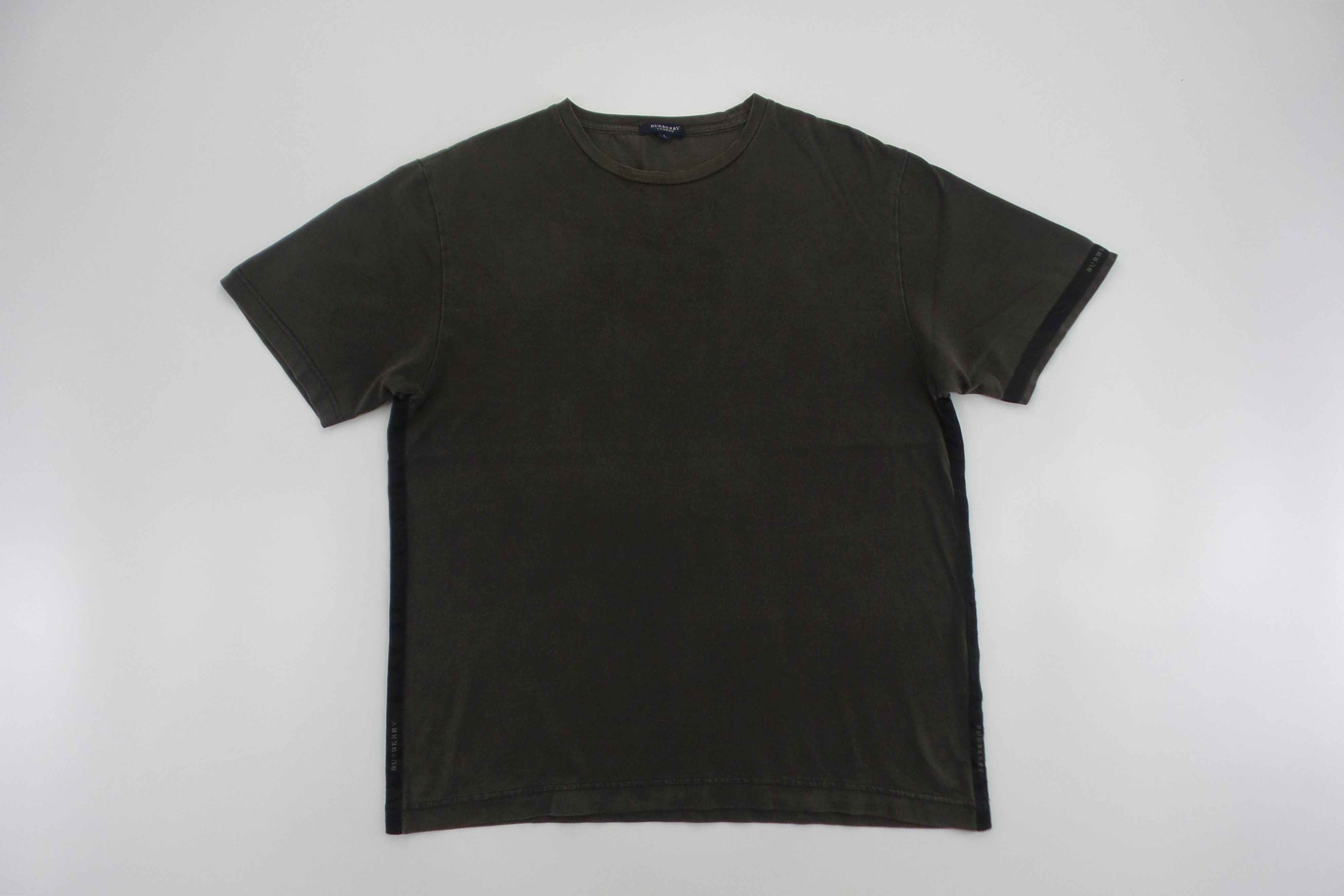 Burberry Burberry London Plain T-shirts Size US L / EU 52-54 / 3 - 1 Thumbnail