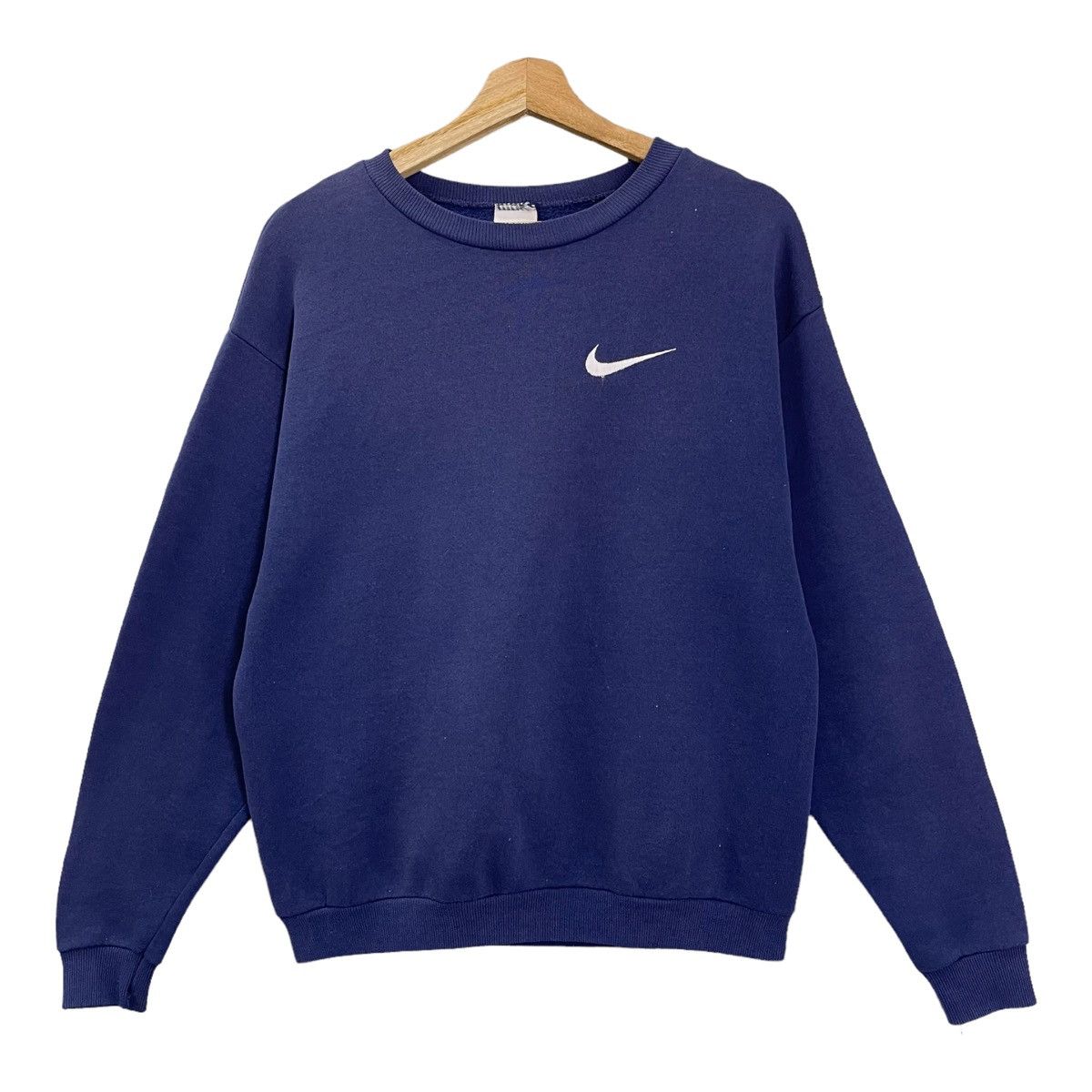 Nike × Vintage Vintage 90s Nike Small Logo Crewneck Sweatshirt Size M Size US M / EU 48-50 / 2 - 3 Thumbnail