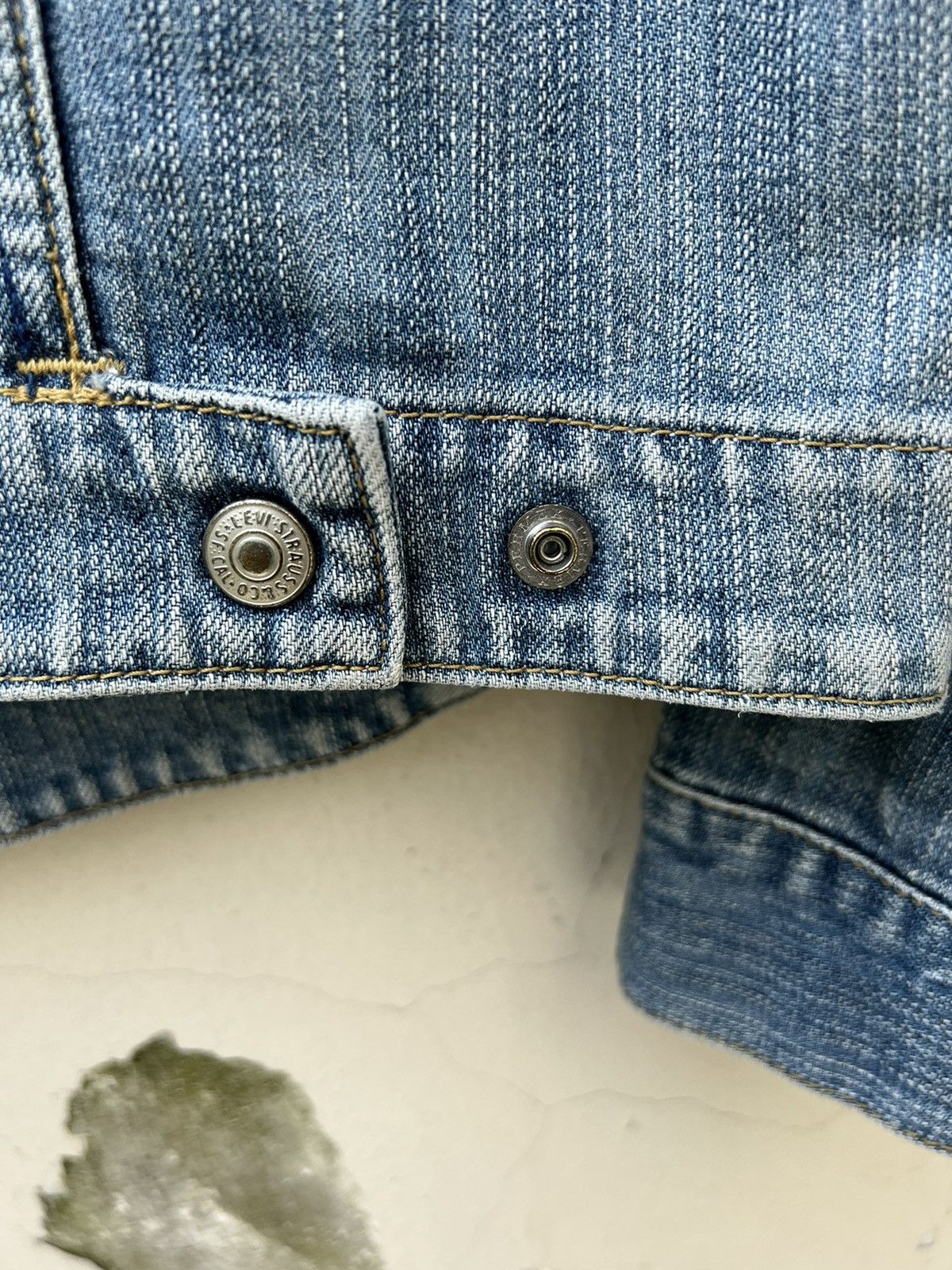 Japanese Brand 2002 Levi’s Engineer Teenage Riot Fade Trashed Denim Jacket Size US M / EU 48-50 / 2 - 9 Thumbnail