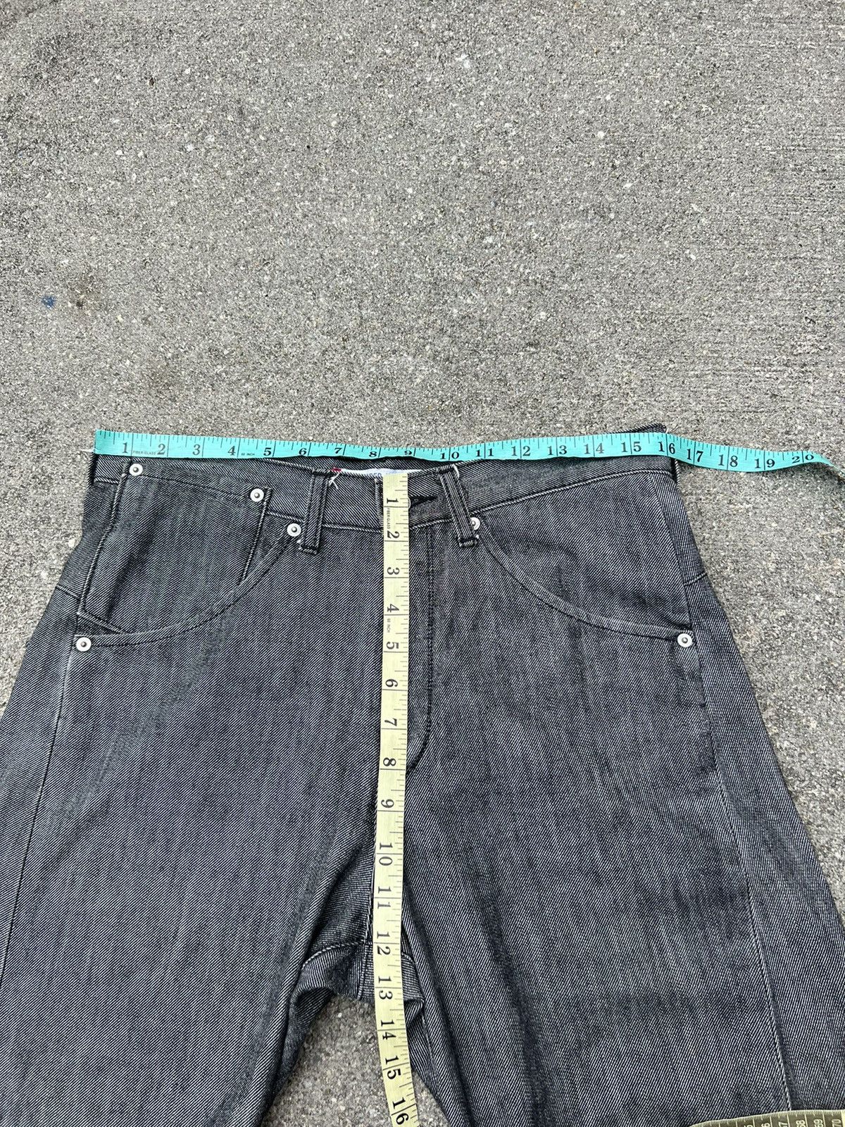 Levi's Vintage 2000s Levi’s Engineered Grey Regular Denim Jeans Size US 32 / EU 48 - 20 Thumbnail