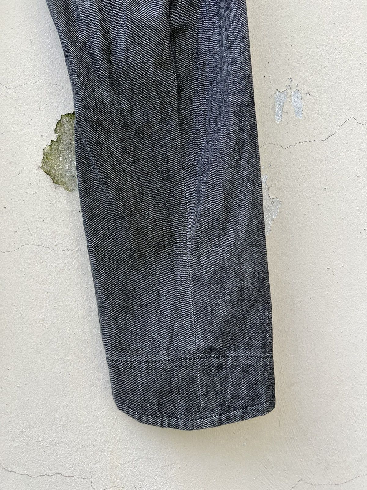 Levi's Vintage 2000s Levi’s Engineered Grey Regular Denim Jeans Size US 32 / EU 48 - 8 Thumbnail