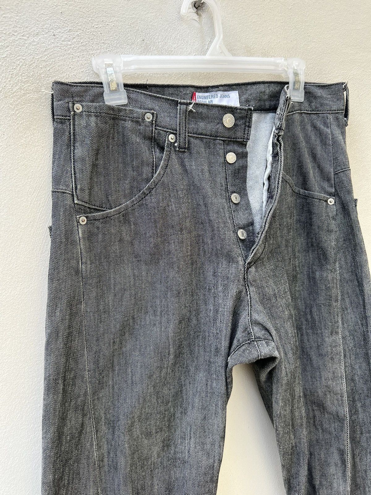 Levi's Vintage 2000s Levi’s Engineered Grey Regular Denim Jeans Size US 32 / EU 48 - 3 Thumbnail