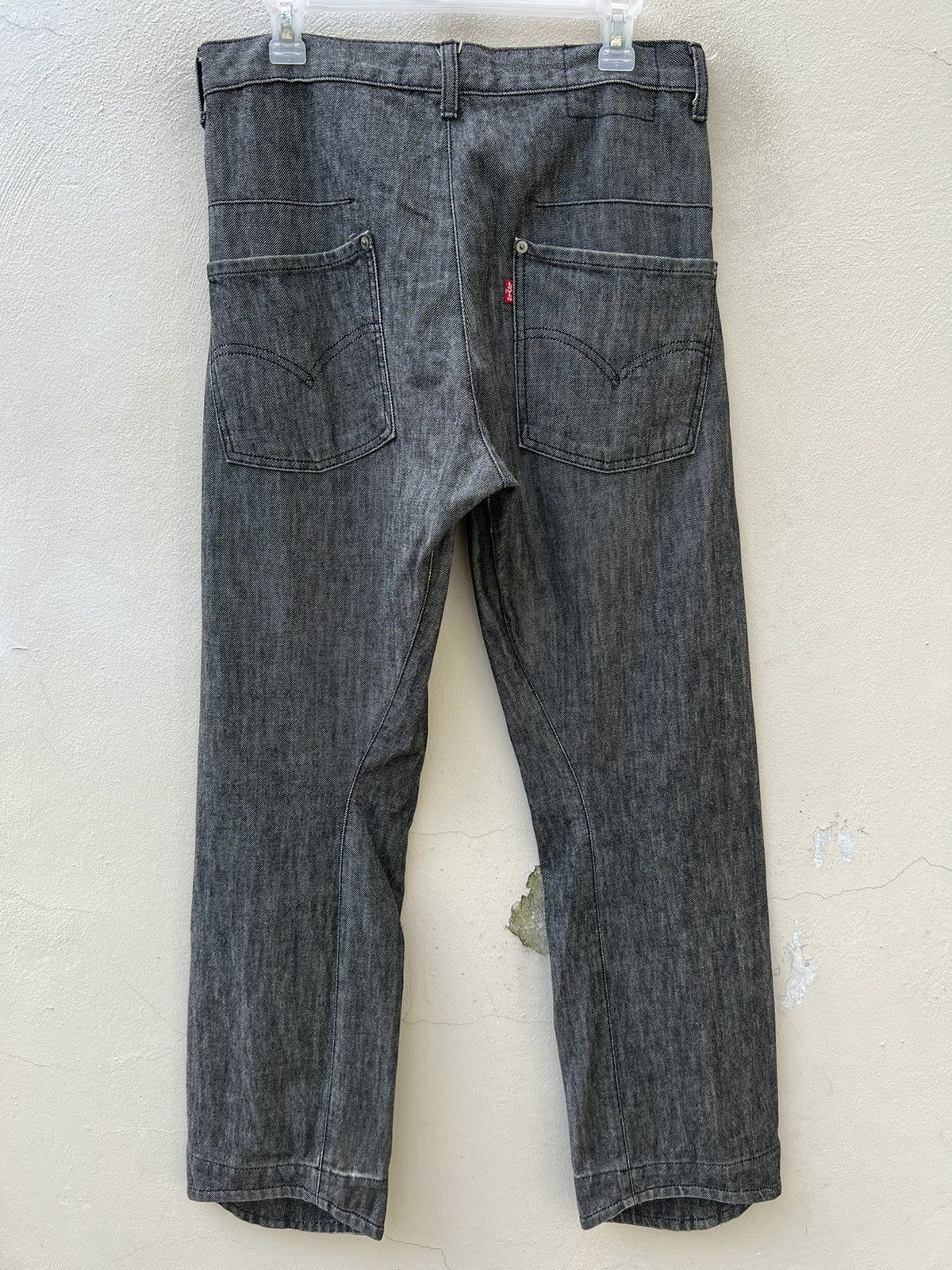 Levi's Vintage 2000s Levi’s Engineered Grey Regular Denim Jeans Size US 32 / EU 48 - 9 Thumbnail