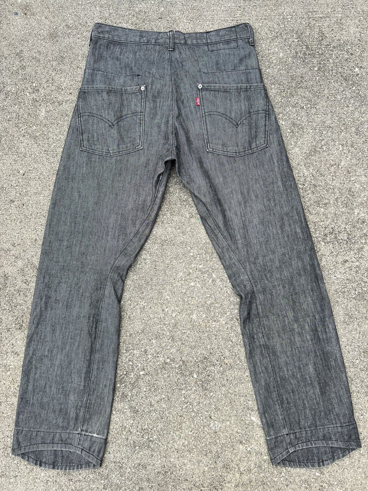 Levi's Vintage 2000s Levi’s Engineered Grey Regular Denim Jeans Size US 32 / EU 48 - 23 Thumbnail