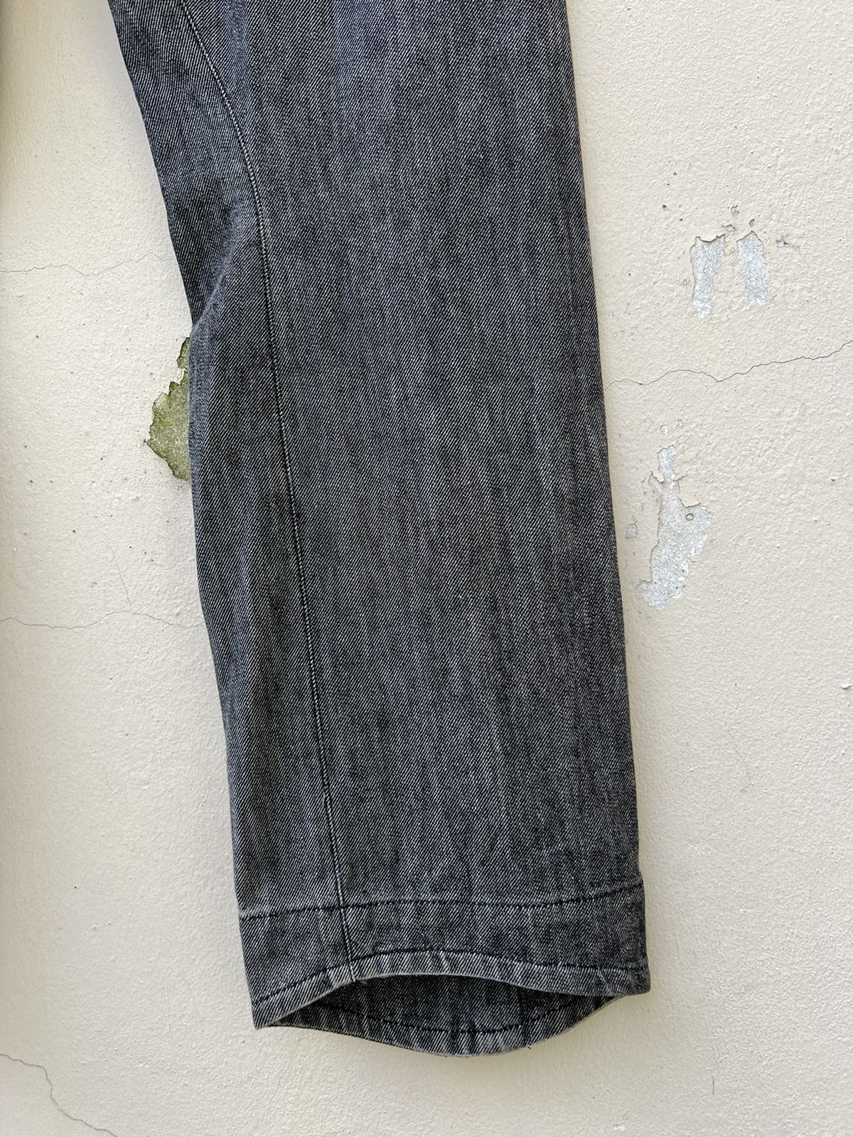 Levi's Vintage 2000s Levi’s Engineered Grey Regular Denim Jeans Size US 32 / EU 48 - 15 Thumbnail