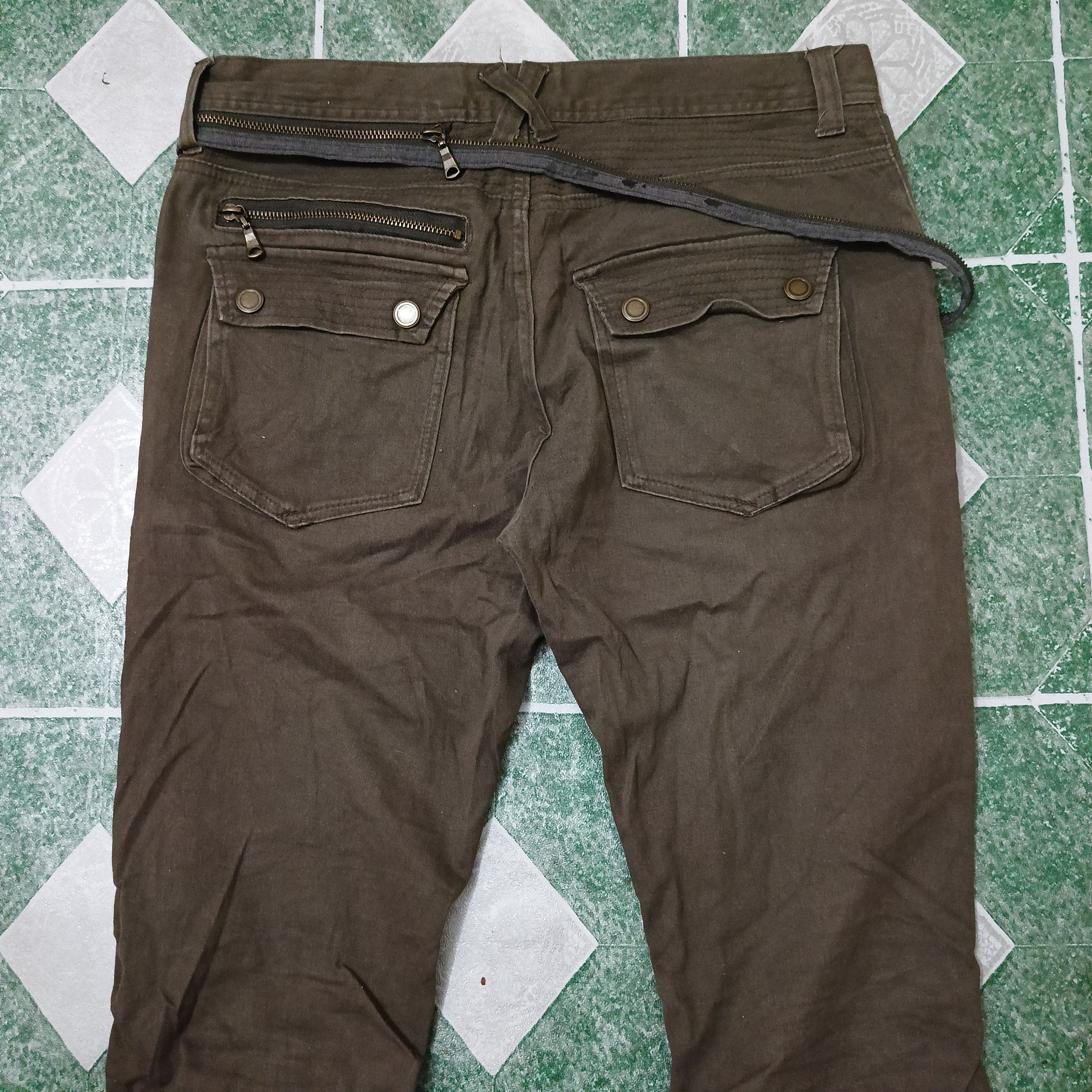 semanticdesign semantic design bush pants with buckle punk style pants Size US 31 - 10 Thumbnail