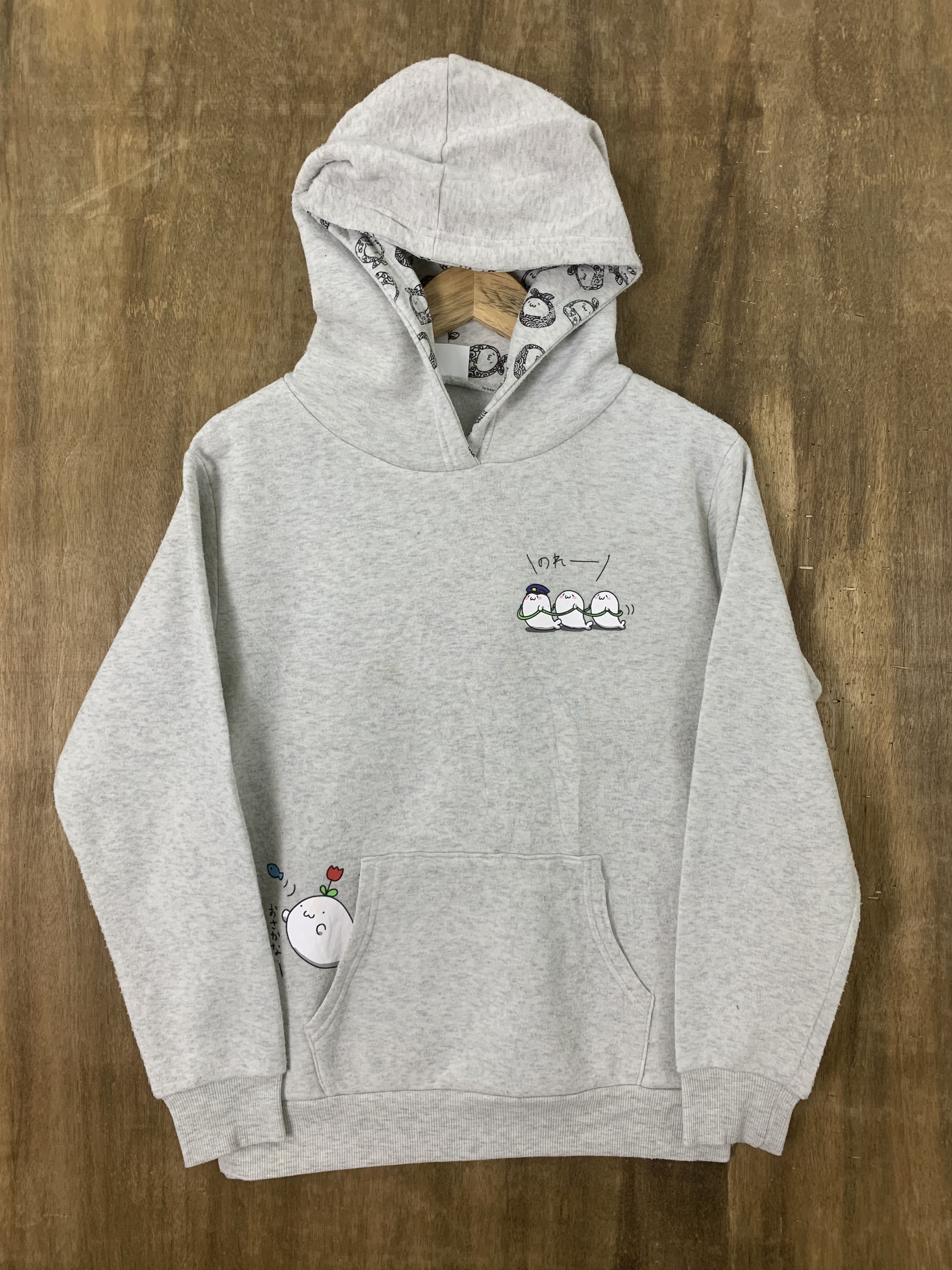 Japanese Brand Hoodies Japanese Brand Vintage Logo Rare Streetwear Size US S / EU 44-46 / 1 - 2 Thumbnail