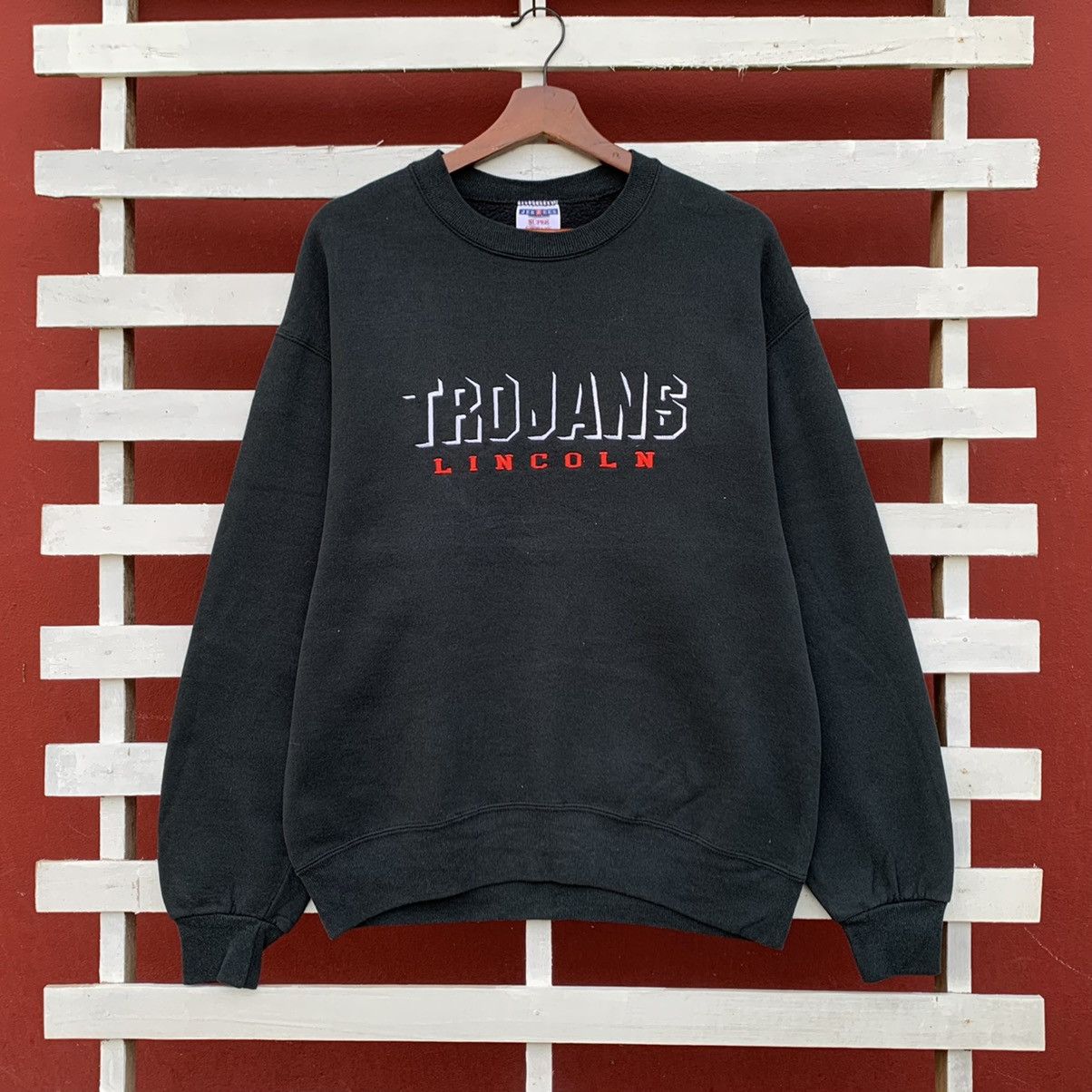 Vintage VINTAGE 90s JERZEES TROJAN LINCOLN SWEATSHIRT EMBROIDERED Size US M / EU 48-50 / 2 - 1 Thumbnail