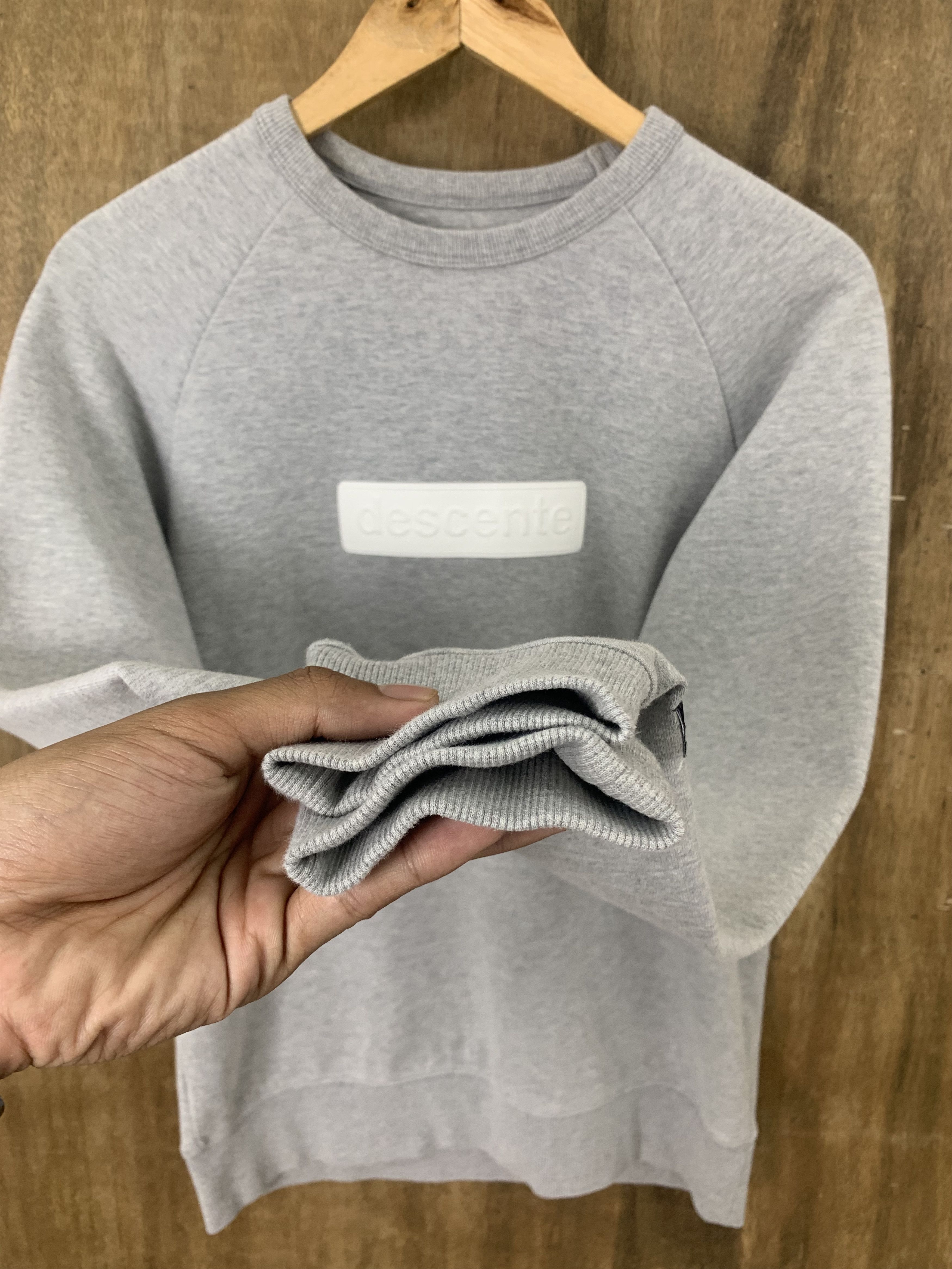 Descente Descente Small Box Vintage Sweatshirts Streetwear Grey Size US S / EU 44-46 / 1 - 3 Thumbnail