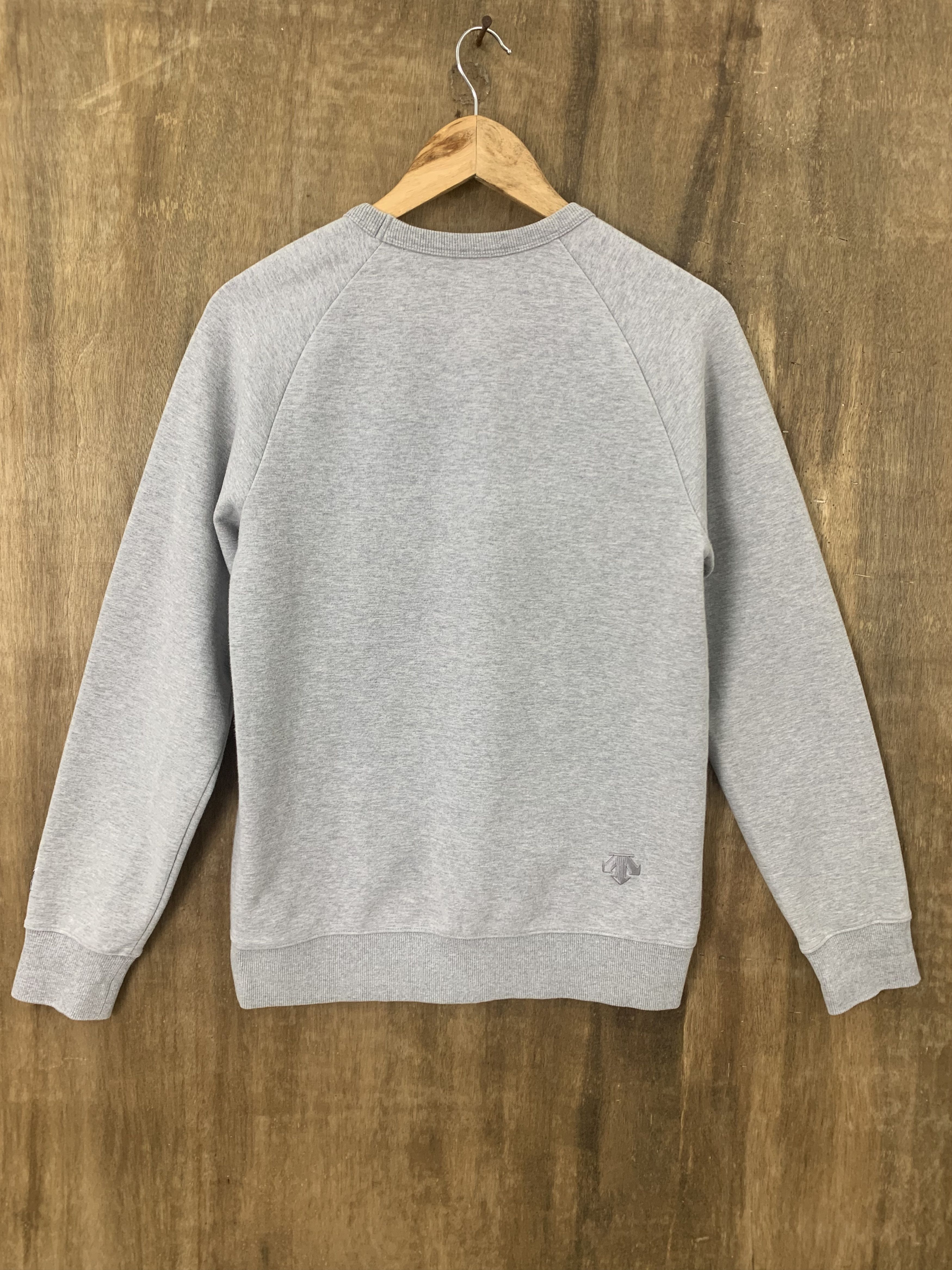 Descente Descente Small Box Vintage Sweatshirts Streetwear Grey Size US S / EU 44-46 / 1 - 6 Thumbnail