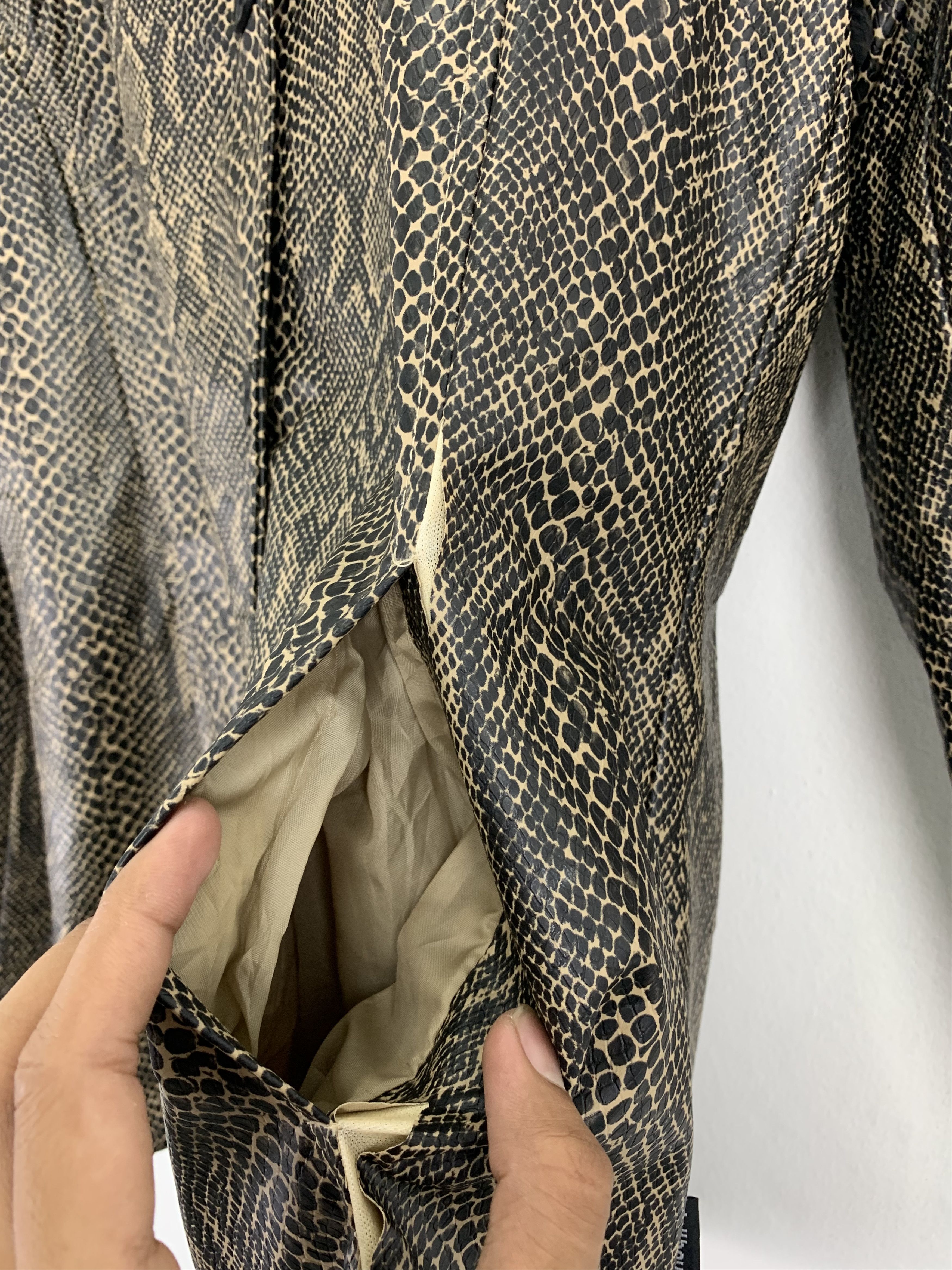 Japanese Brand Blazer Jacket Snake Skin Design Streetwear Style Size US S / EU 44-46 / 1 - 5 Thumbnail