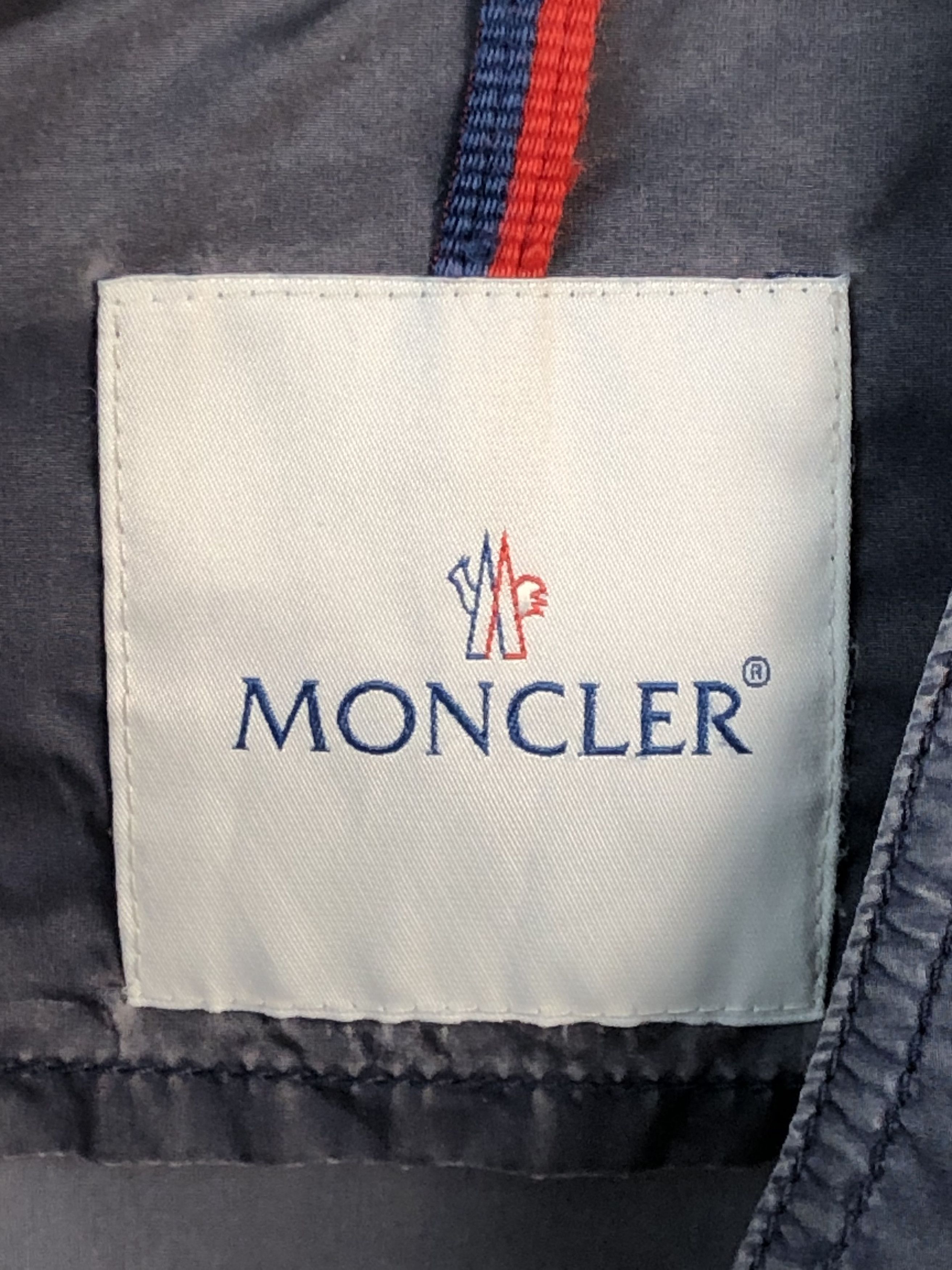 Moncler Moncler lalay giubbotto light jacket Size US XS / EU 42 / 0 - 3 Thumbnail