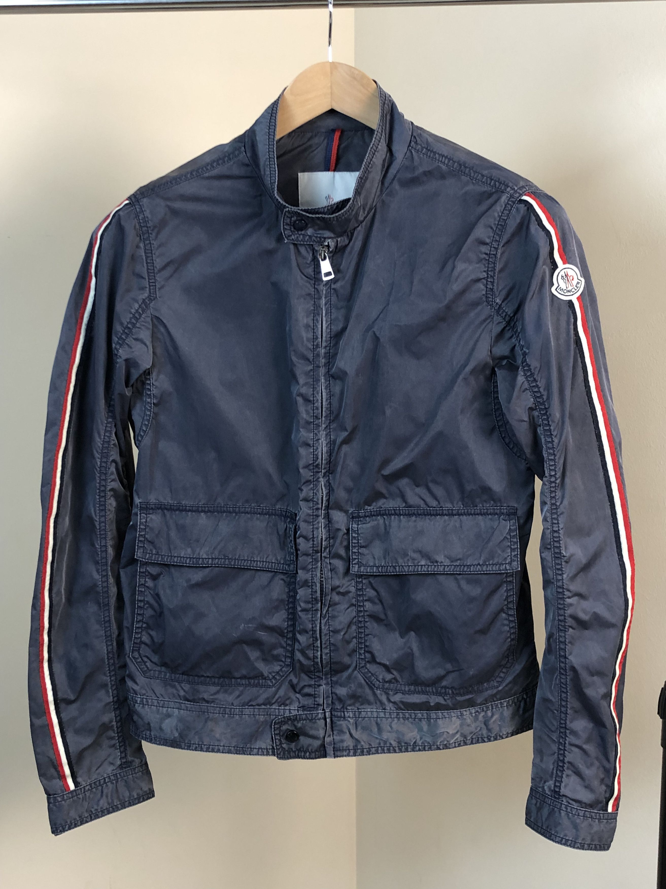 Moncler Moncler lalay giubbotto light jacket Size US XS / EU 42 / 0 - 15 Thumbnail