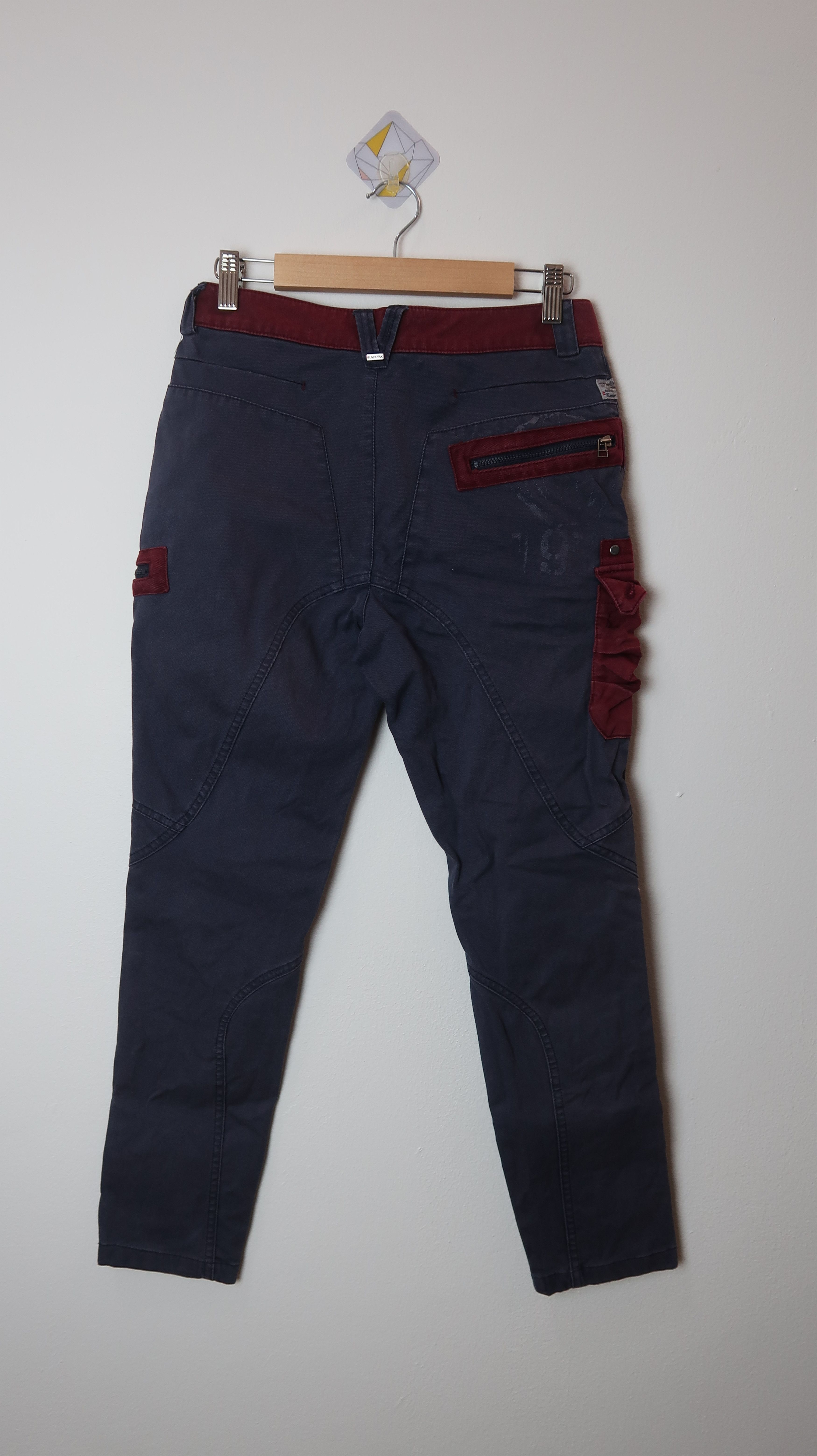 BLACKYAK Black Yak Cargo Pants Size US 28 / EU 44 - 9 Thumbnail