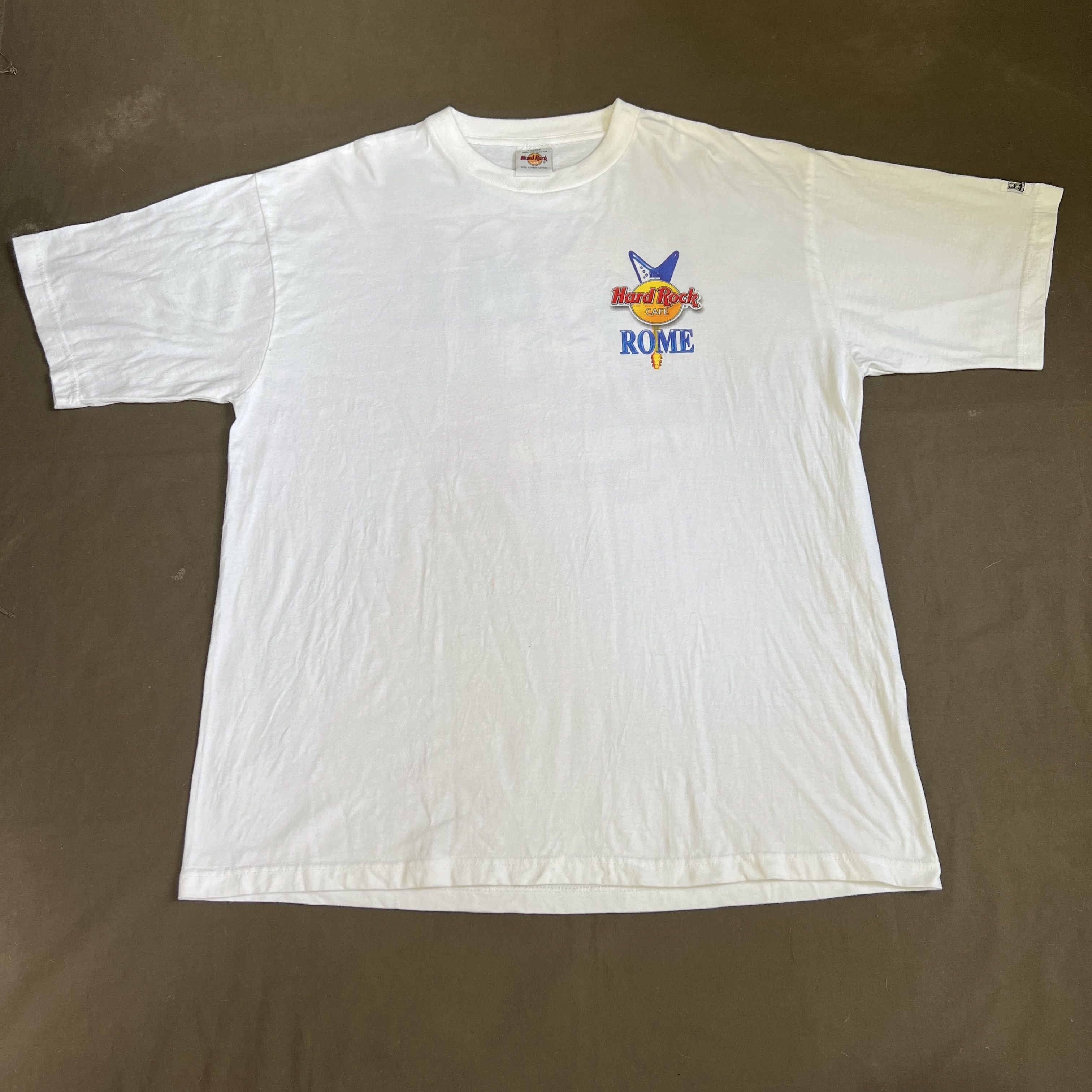 Found this at the Hard Rock Cafe in Rome. Pretty cool!, image size:3024x3024