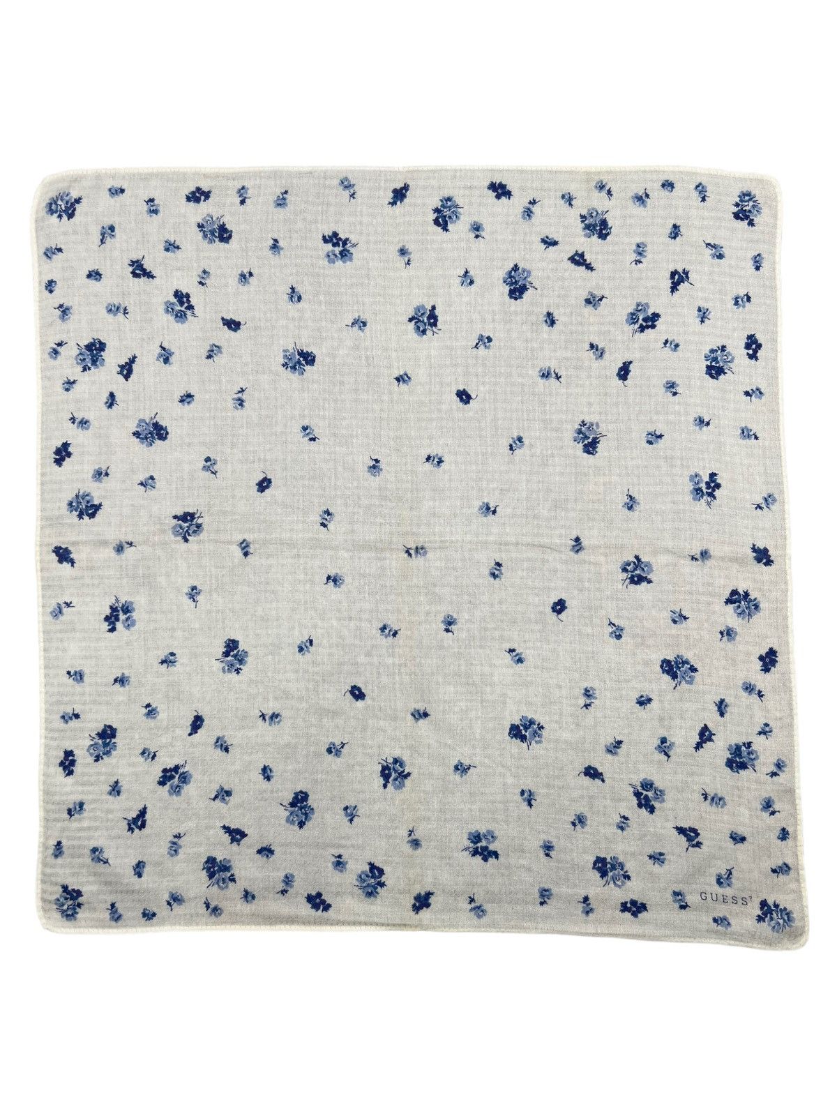 Guess Guess Handkerchief Neckerchief Bandana Pocketsquare Size ONE SIZE - 2 Thumbnail