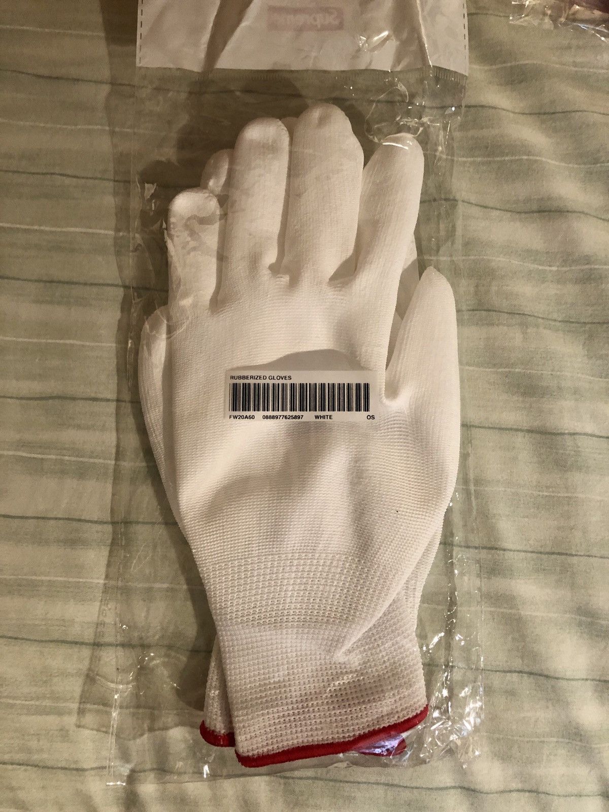 Supreme Supreme Rubber Gloves FW20 Size ONE SIZE - 3 Thumbnail