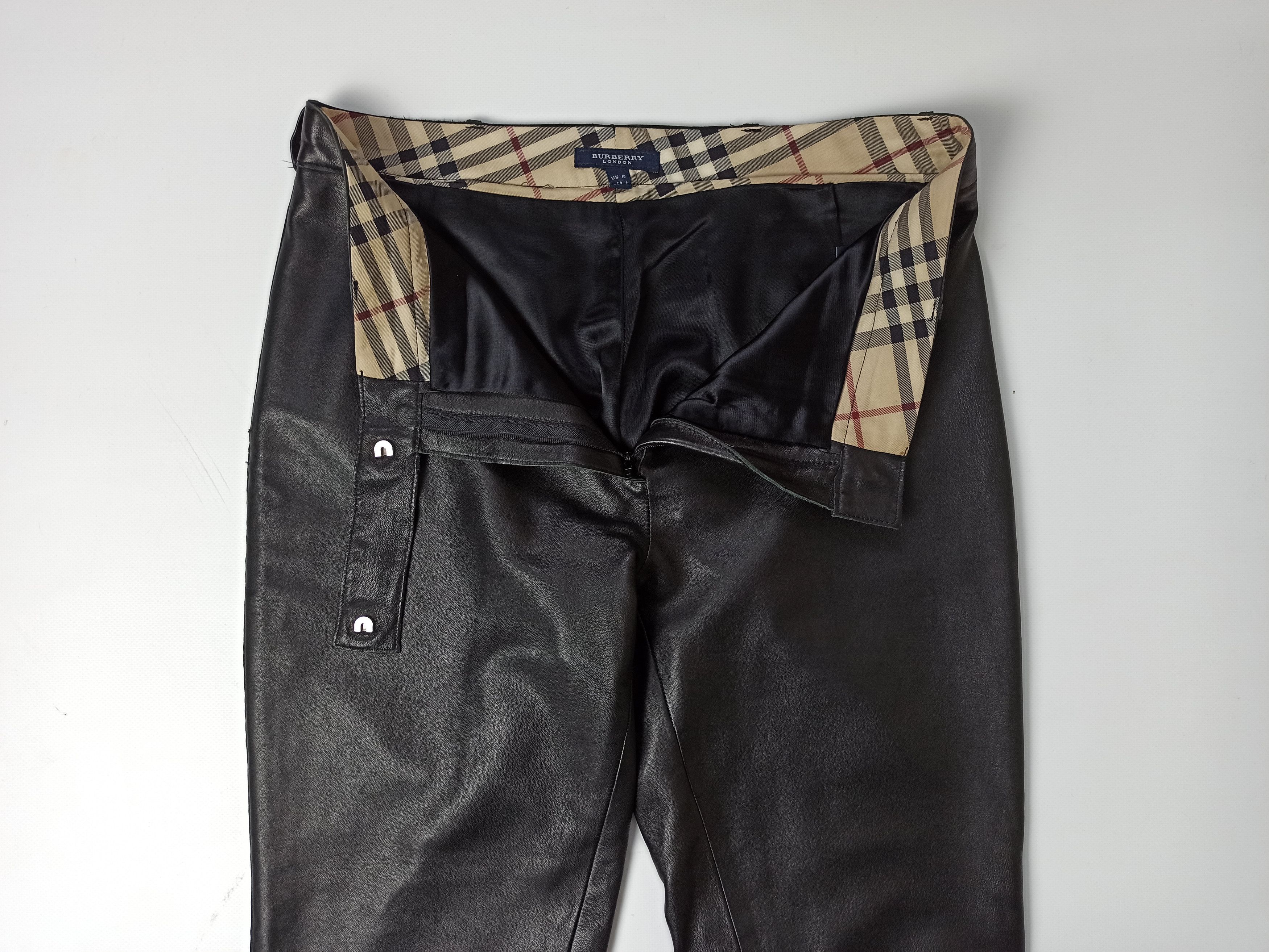 Burberry Burberry London Lambskin Leather Flared Pants Size 28" / US 6 / IT 42 - 7 Thumbnail