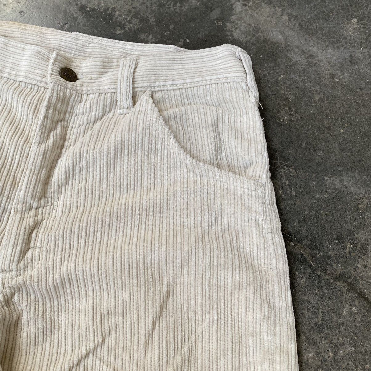 Lee Vintage 70s Lee Riders Distressed Corduroy Pants Size US 30 / EU 46 - 8 Thumbnail