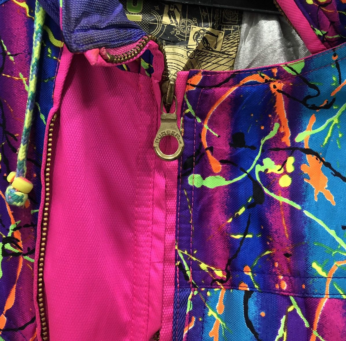 Designer × Japanese Brand × Vintage Vintage PURSER Ski Jacket Neon Pink & Splatter Print Size M Size US M / EU 48-50 / 2 - 11 Thumbnail
