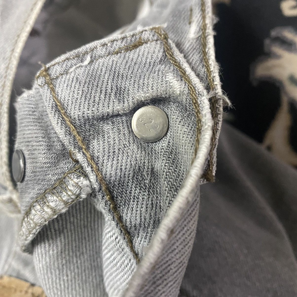 Levi's Vintage 80s Levis 501 Charcoal Jeans 30x31 Made USA Size US 30 / EU 46 - 17 Thumbnail