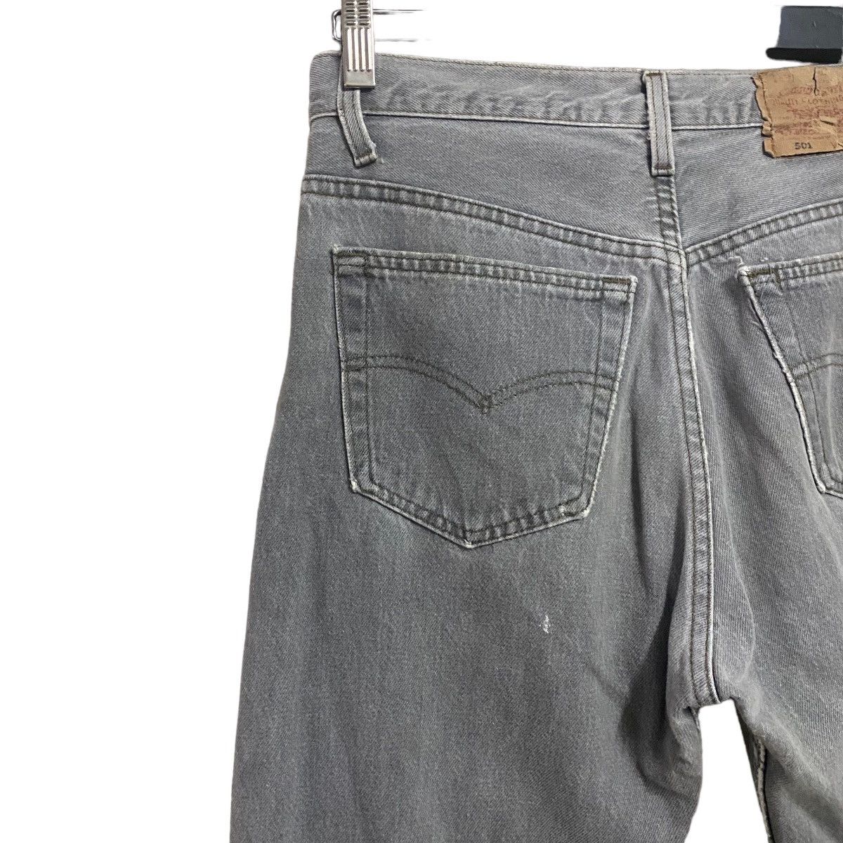 Levi's Vintage 80s Levis 501 Charcoal Jeans 30x31 Made USA Size US 30 / EU 46 - 11 Thumbnail
