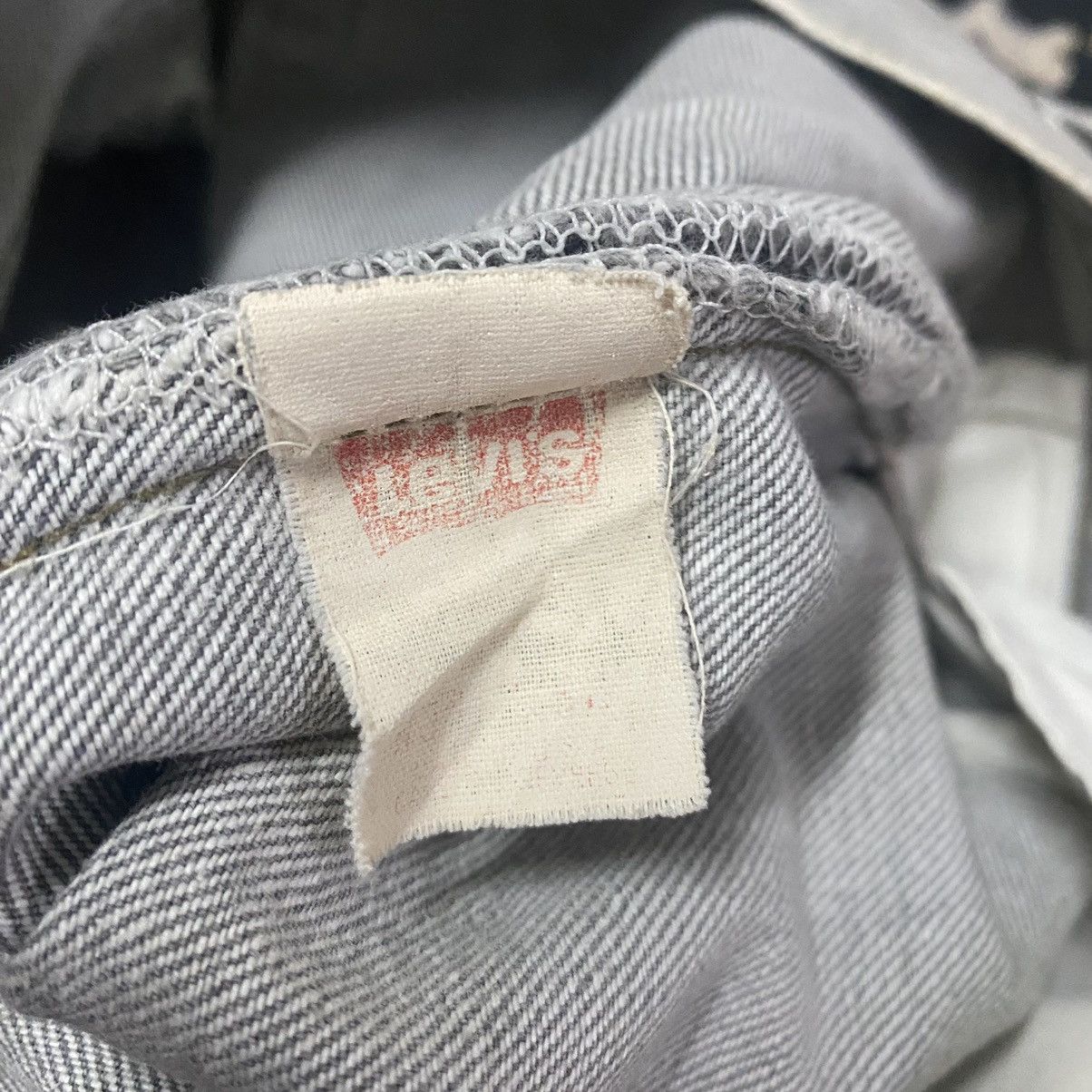Levi's Vintage 80s Levis 501 Charcoal Jeans 30x31 Made USA Size US 30 / EU 46 - 18 Thumbnail