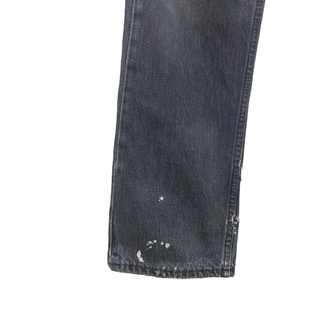 Levi's Vintage 80s Levis 501 Charcoal Distressed Jeans 30x29 Size US 30 / EU 46 - 9 Thumbnail