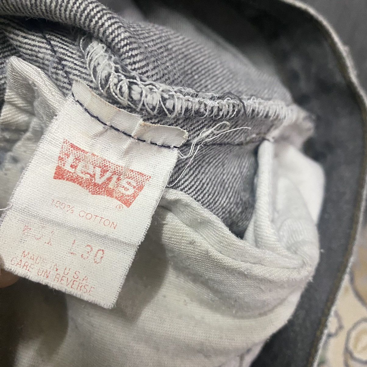 Levi's Vintage 80s Levis 501 Charcoal Distressed Jeans 30x29 Size US 30 / EU 46 - 17 Thumbnail