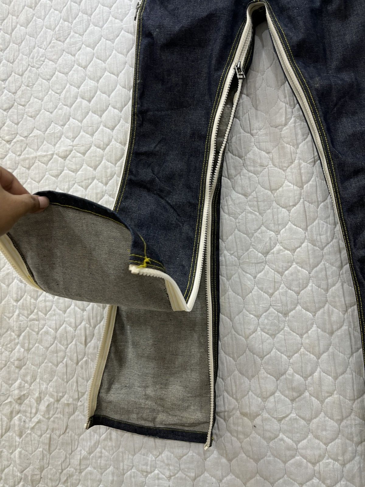 Hypebeast (Hhh). RARE JAPANESE HYPEBEAST DETACHABLE ZIPPER FLARE DENIM Size US 30 / EU 46 - 5 Thumbnail