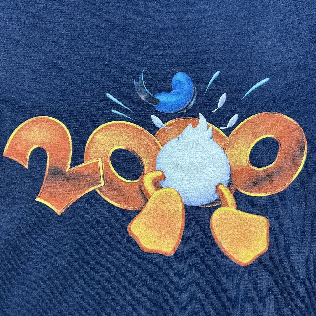 Disney Vintage 2000 Donald Duck Tee Size US XL / EU 56 / 4 - 1 Thumbnail