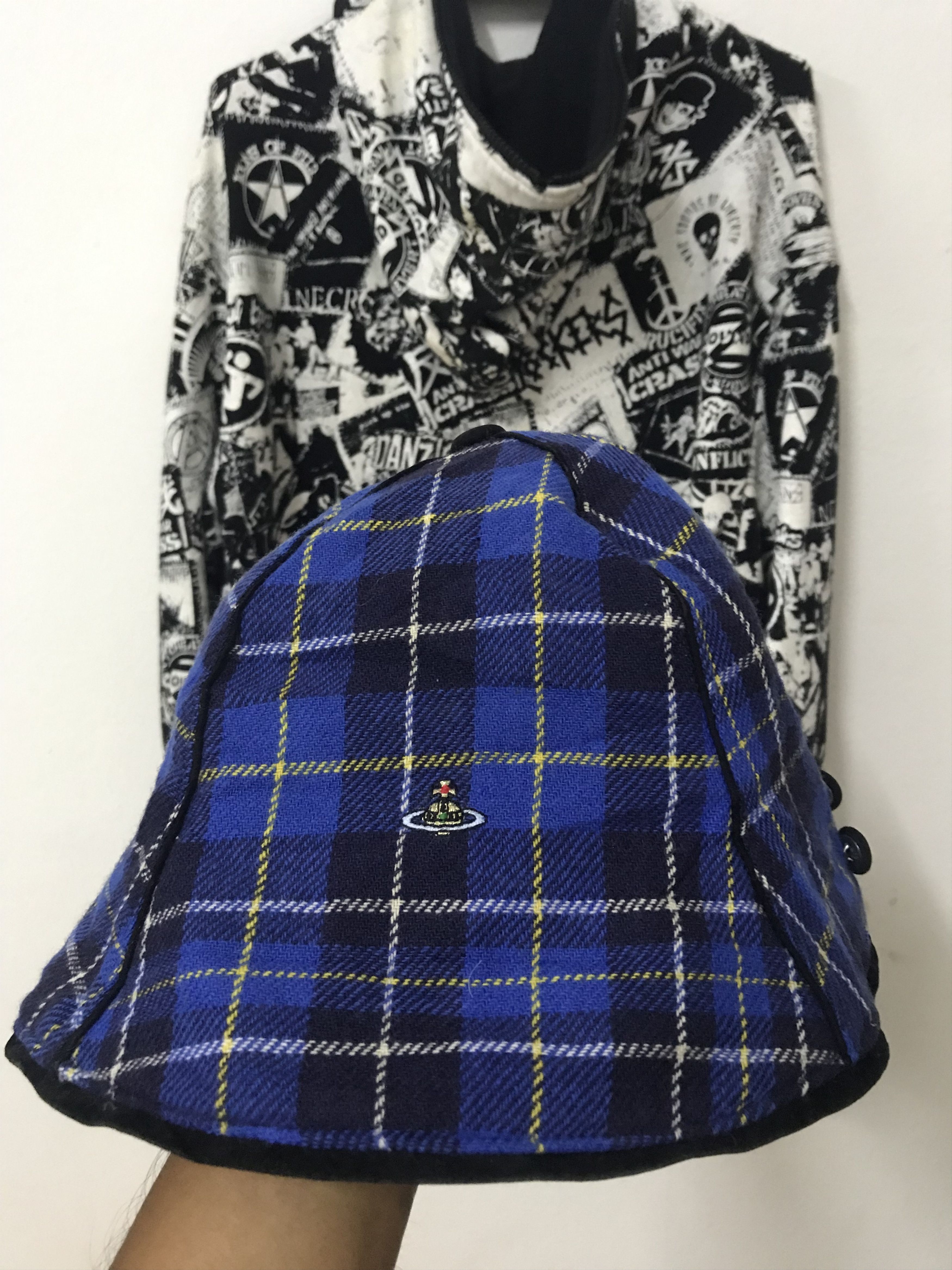 Vintage × Vivienne Westwood Vintage Vivienne Westwood Chapeaux Wool Hat Size ONE SIZE - 1 Thumbnail