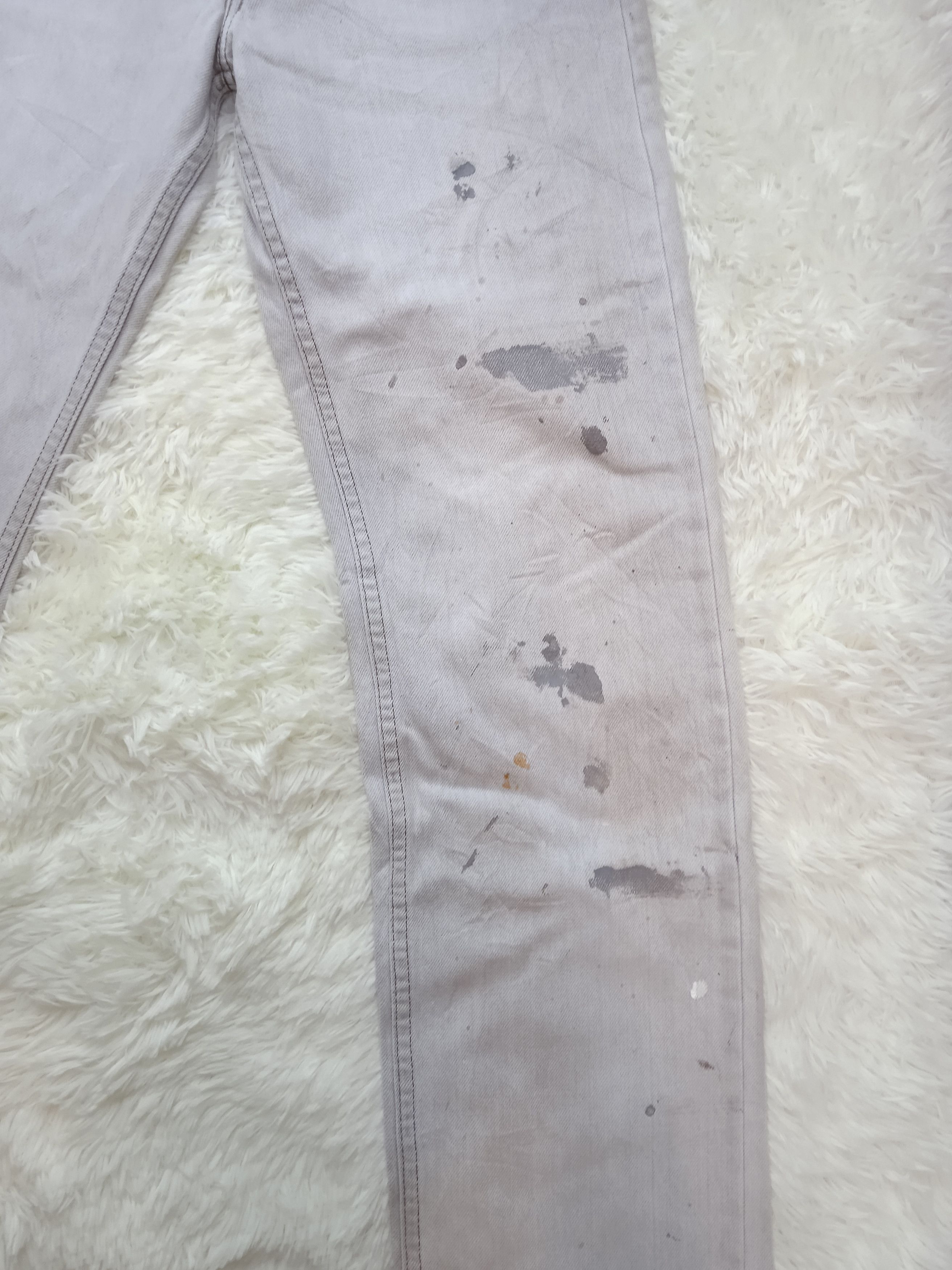 Levi's × Vintage Vintage Levi's 509 Paint-Splatter Size US 28 / EU 44 - 4 Thumbnail