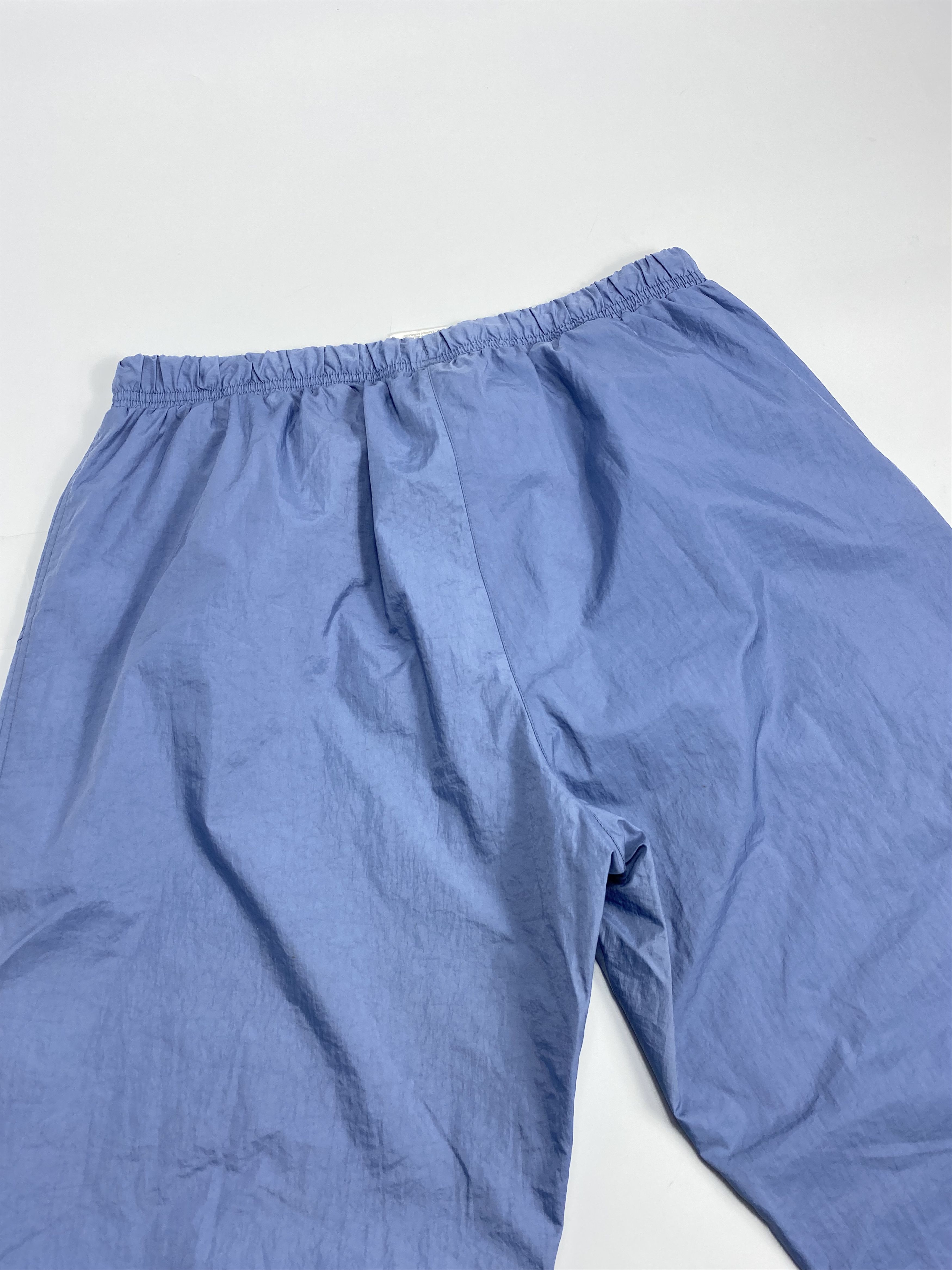 Adidas × Japanese Brand × Vintage Adidas 2002 Vintage Baggy Nylon Wind Pants Size US 36 / EU 52 - 5 Thumbnail