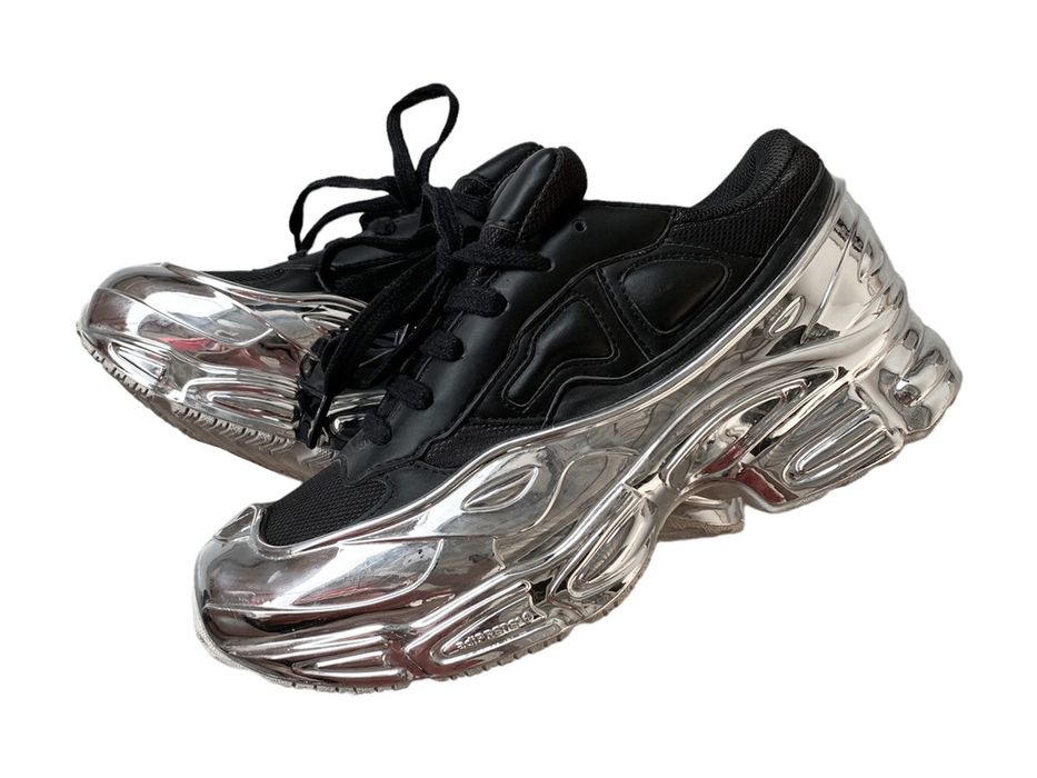 Adidas ozweego raf simons hot sale core black silver metallic