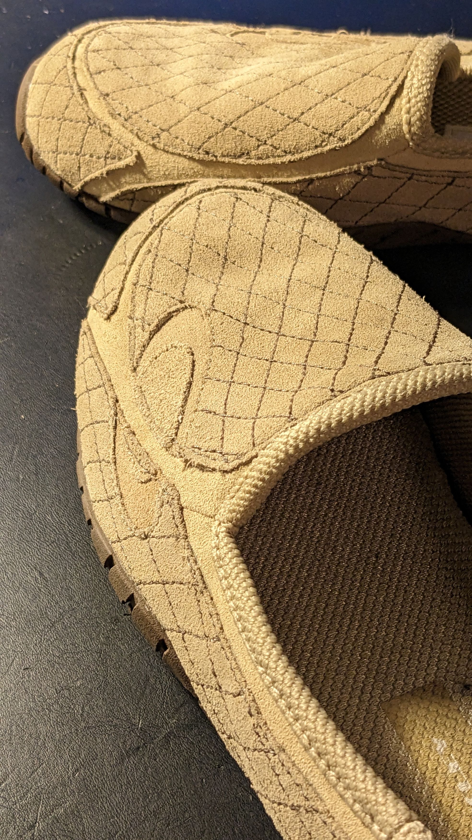 Oakley Oakley Slip ons Size US 9.5 / EU 42-43 - 1 Thumbnail