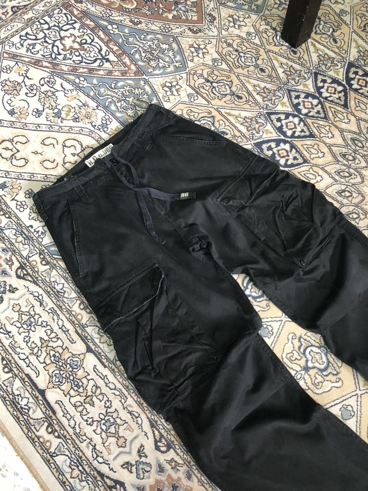 Seditionaries 🥷🏿Vintage Real Crush Loose Fit Cargo Pant Black Size US 31 - 2 Thumbnail