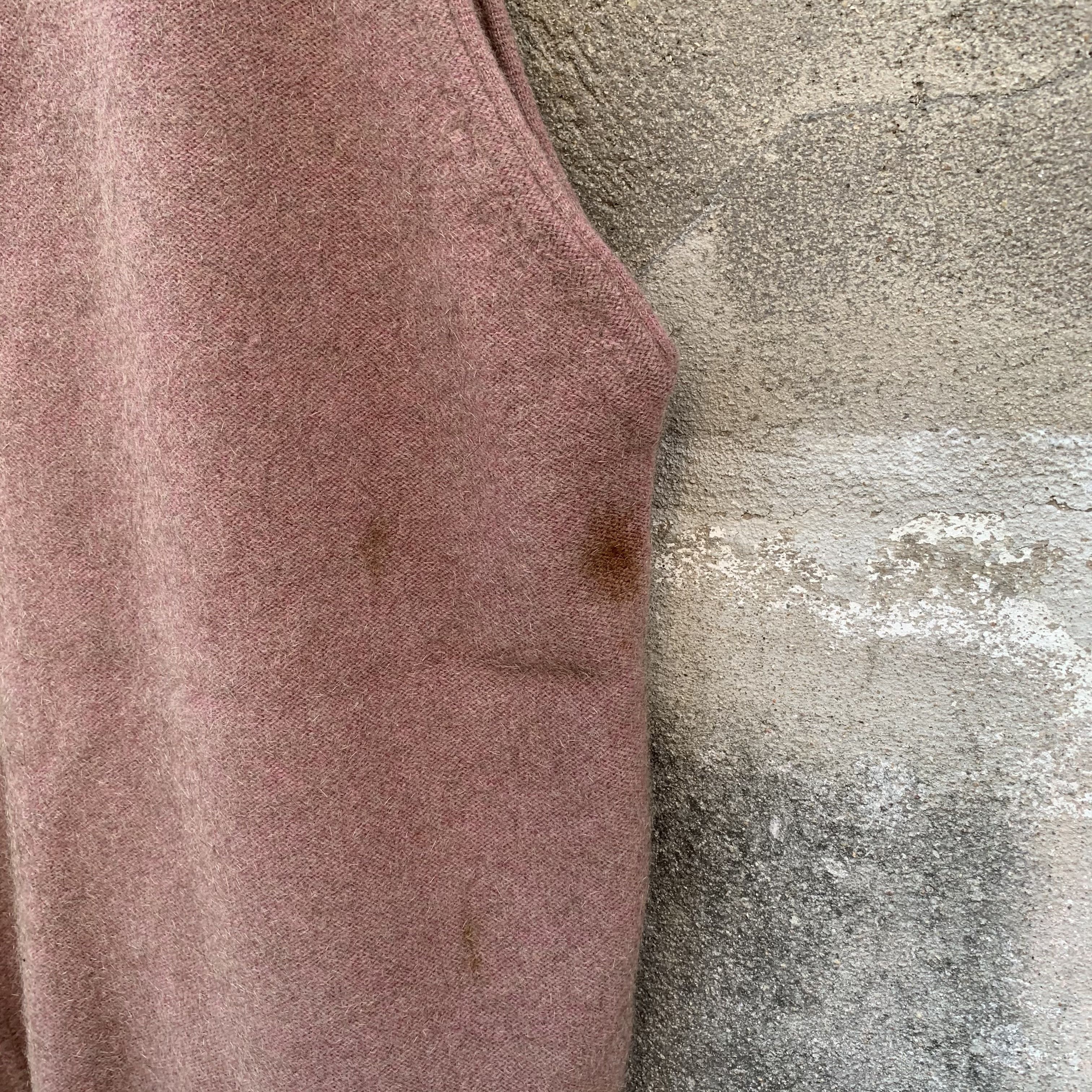 Aran Isles Knitwear Vintage Pahamu Cashmere Wool Sleeveless Vest Made In NZ Size US M / EU 48-50 / 2 - 16 Thumbnail