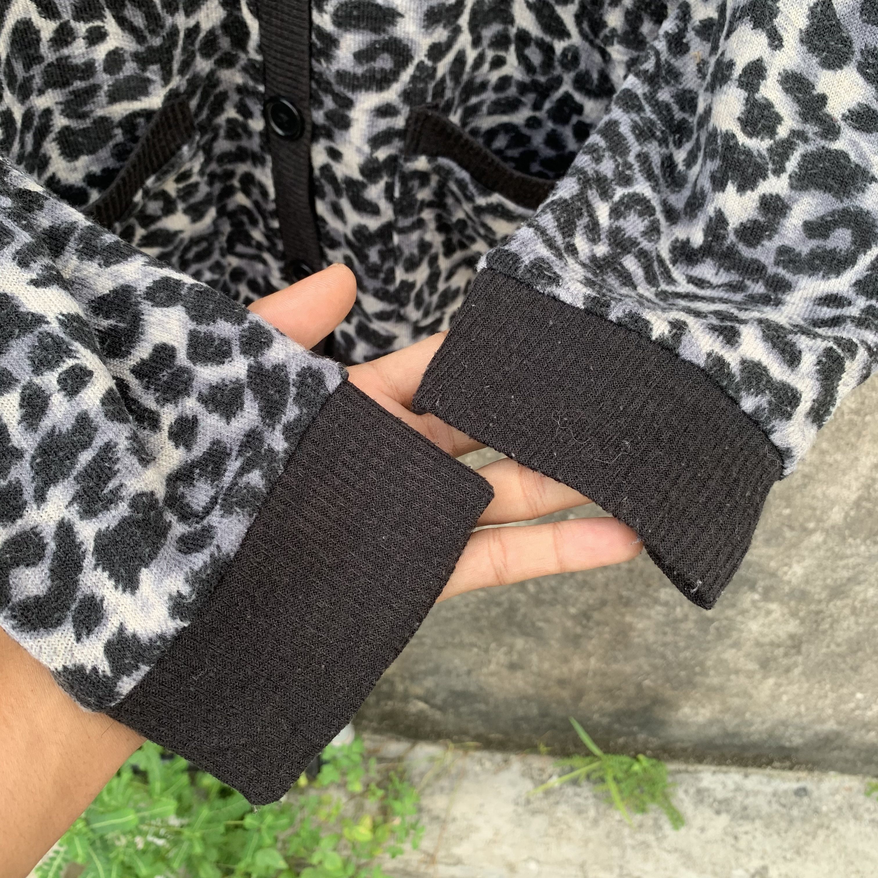 Aran Isles Knitwear Begum Knit Leopard Style Cardigan Jumper Sweater Size US M / EU 48-50 / 2 - 5 Thumbnail
