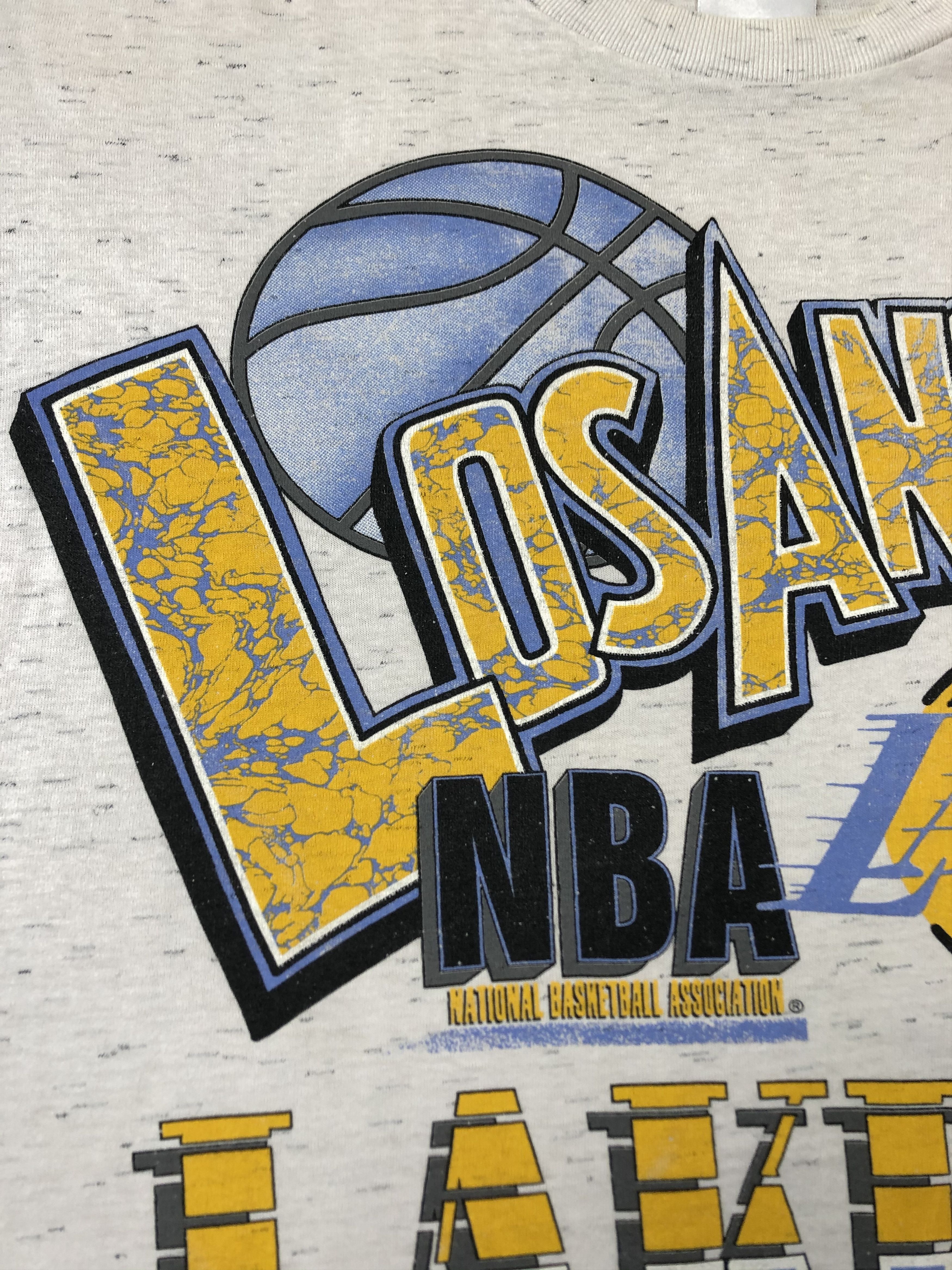 NBA Vintage Los Angeles Lakers Tee NBA Rare Shirt Y2K Hype Size US XL / EU 56 / 4 - 3 Thumbnail