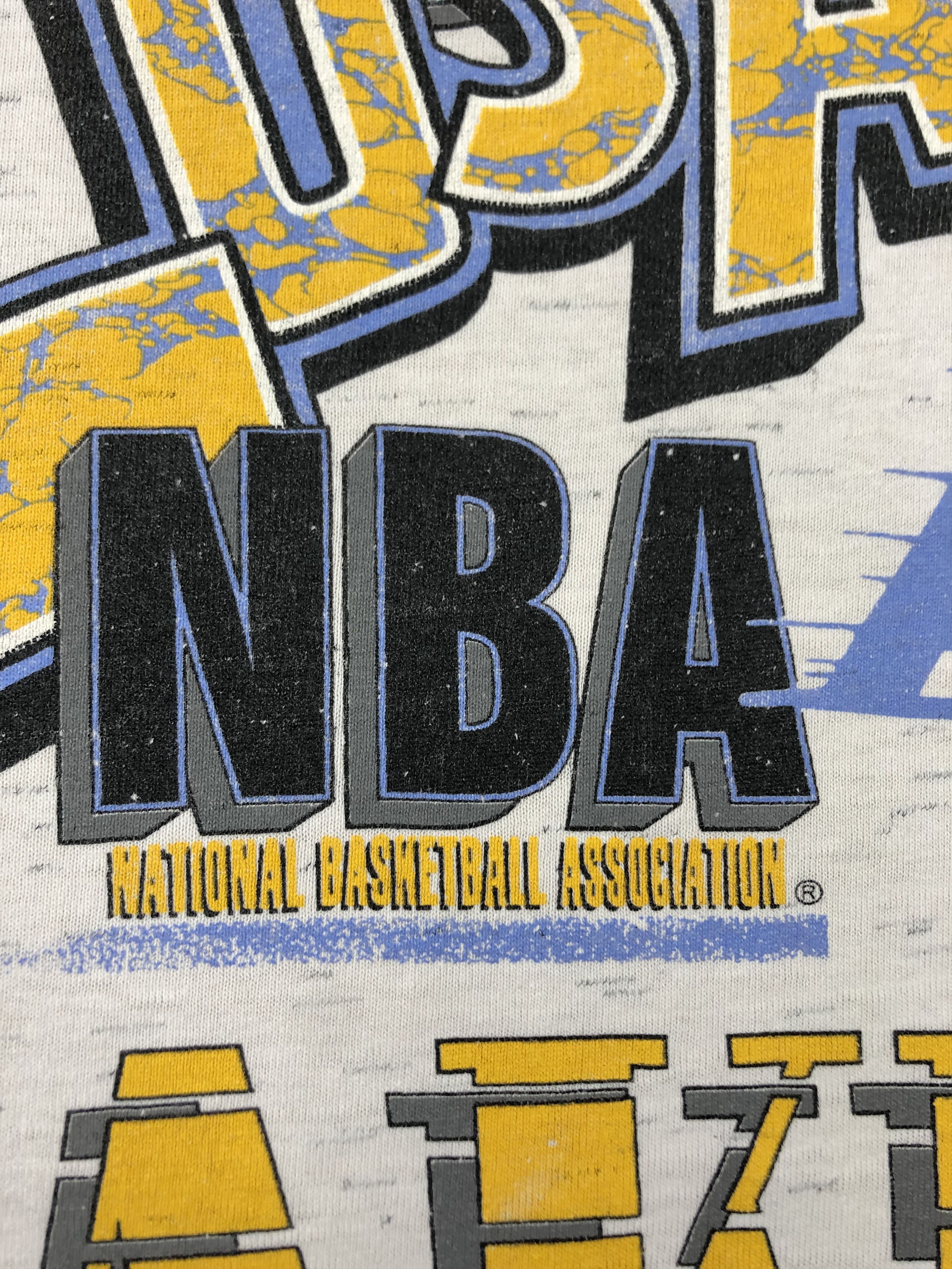 NBA Vintage Los Angeles Lakers Tee NBA Rare Shirt Y2K Hype Size US XL / EU 56 / 4 - 4 Thumbnail