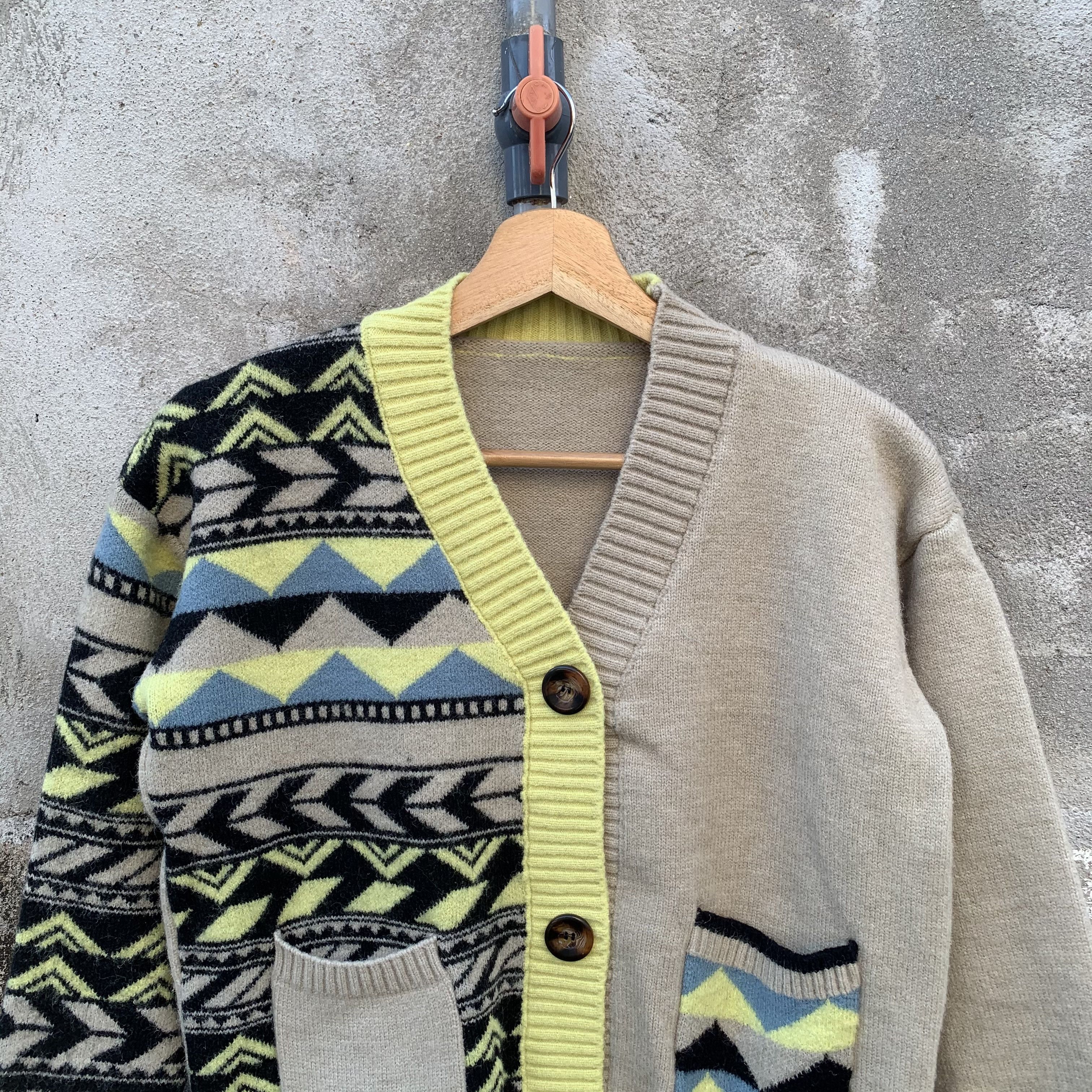 Aran Isles Knitwear Knit Unbranded Arts Cardigan Cropped Sweater Nice Design Size US S / EU 44-46 / 1 - 4 Thumbnail