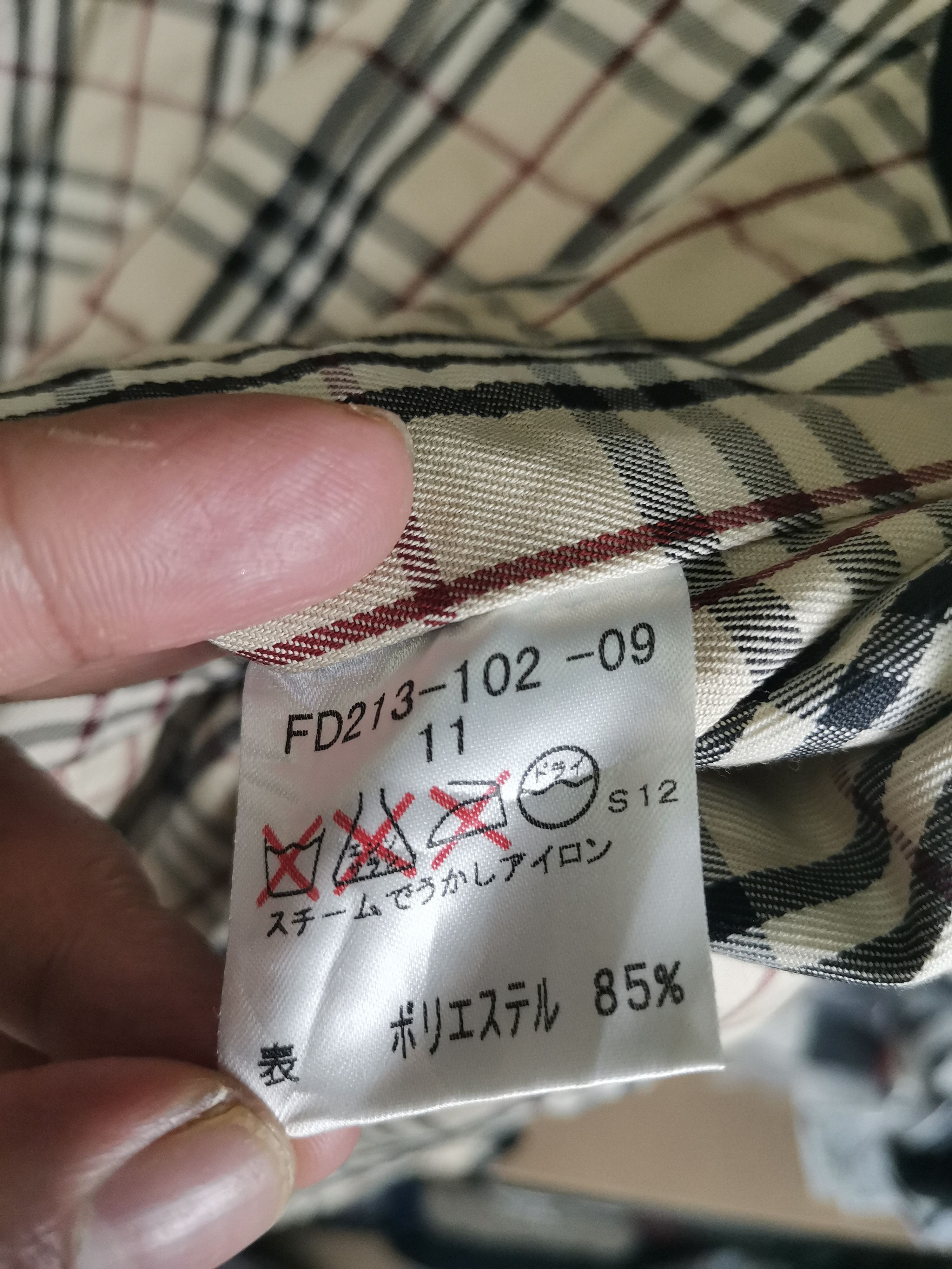 Burberry Vintage Burberry Nova Check Vest Size US M / EU 48-50 / 2 - 9 Thumbnail