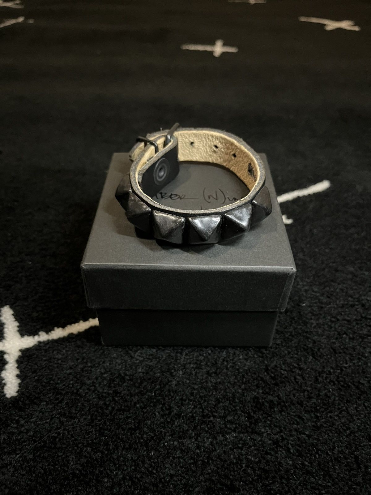Number (N)ine NUMBER NINE CRYING HEART STUDDED BRACELET | Grailed