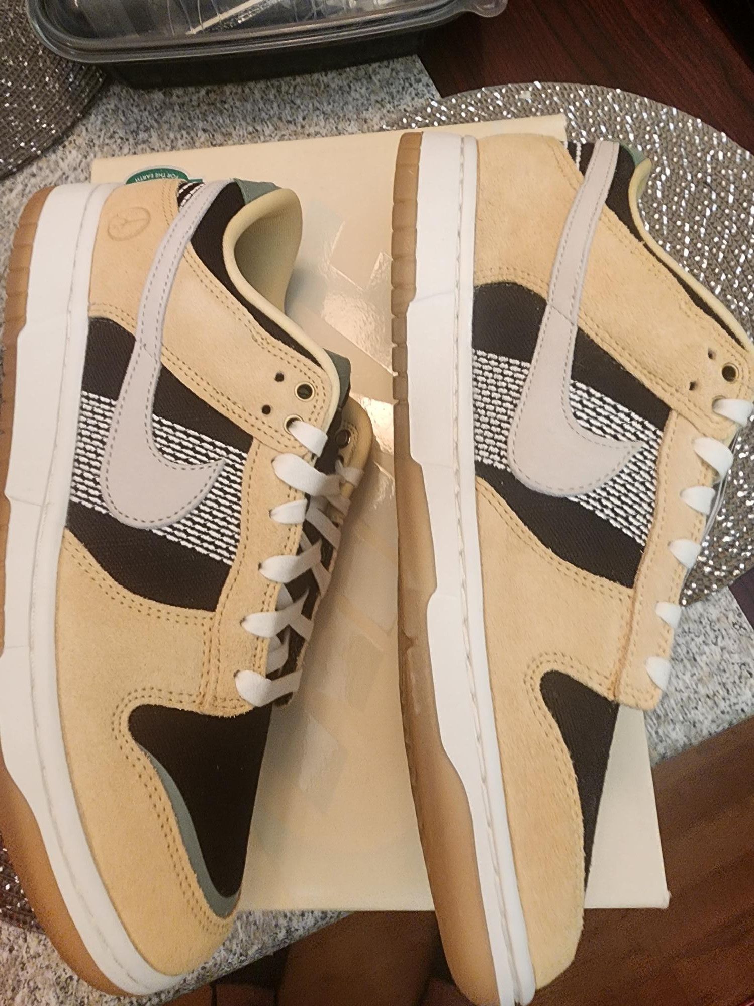 Nike Nike Dunk low rooted in peace Size US 9.5 / EU 42-43 - 1 Thumbnail