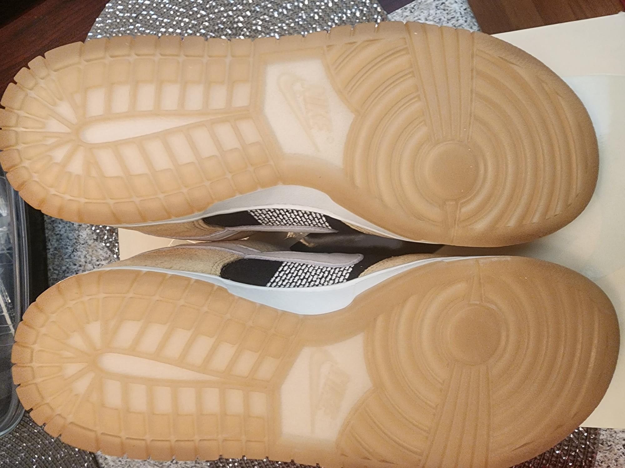 Nike Nike Dunk low rooted in peace Size US 9.5 / EU 42-43 - 3 Thumbnail